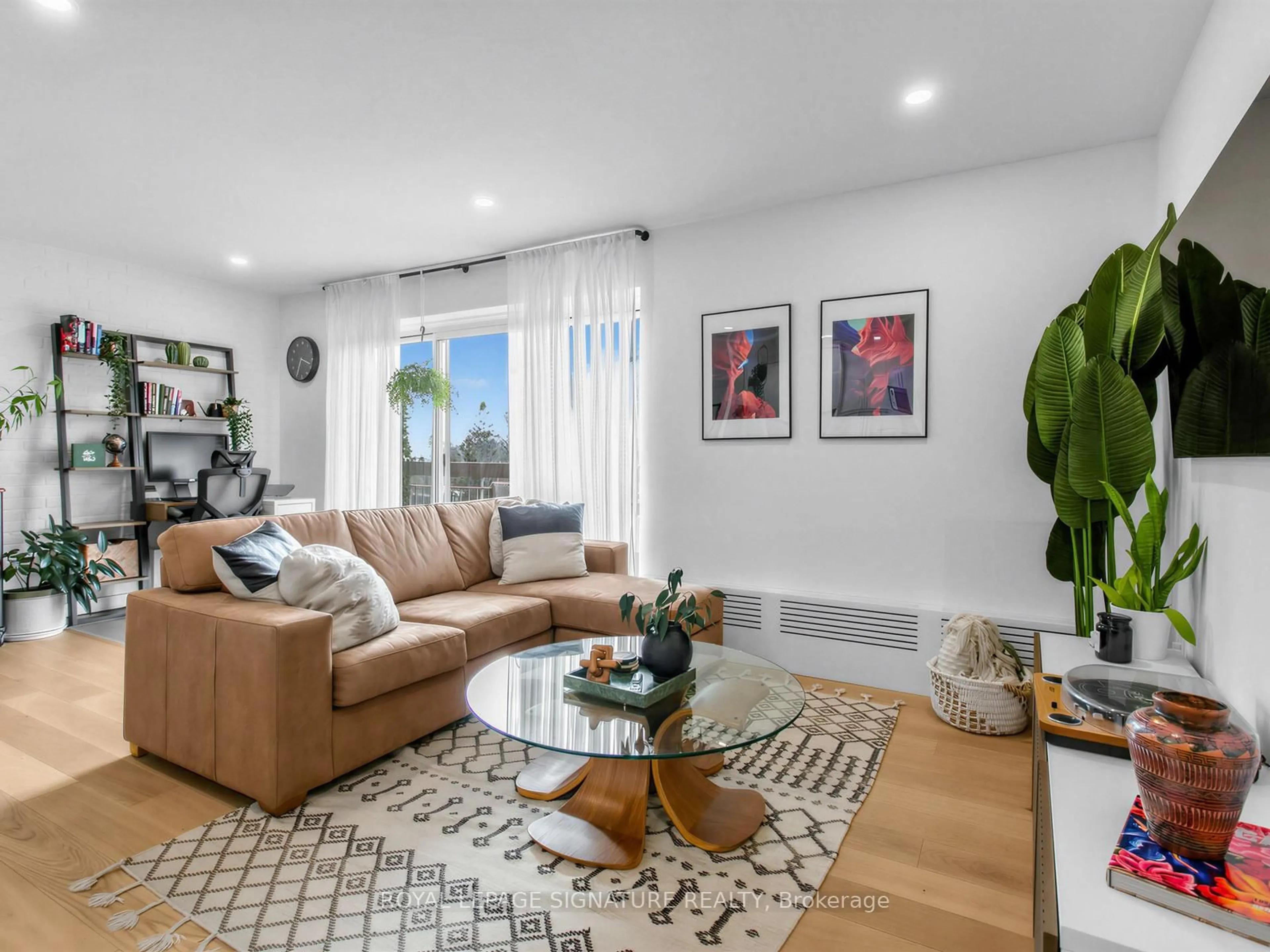 Living room with furniture, unknown for 41 Lake Shore Dr #501, Toronto Ontario M8V 1Z3