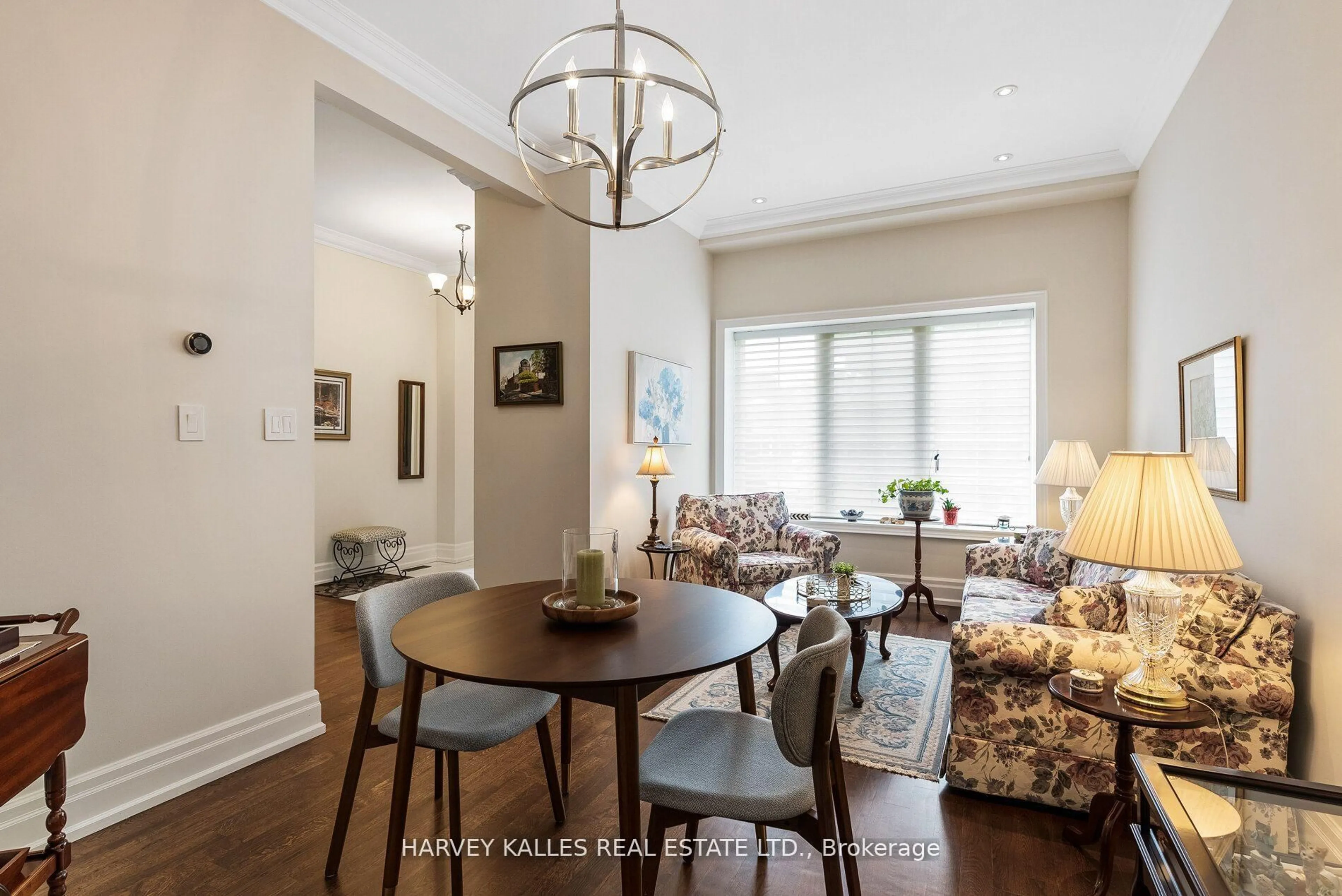 Dining room, wood/laminate floor for 12 Reid Manr, Toronto Ontario M8Y 2H7