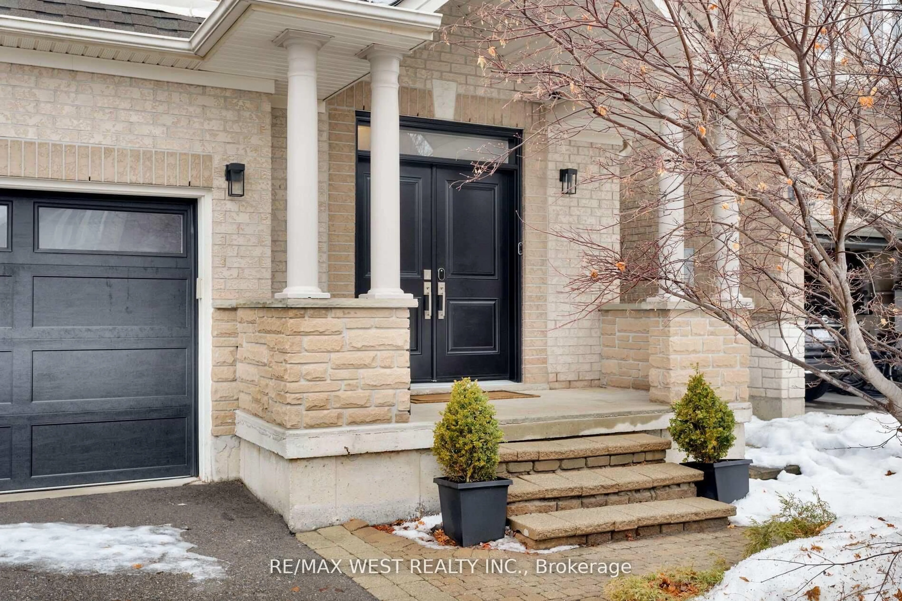 Home with brick exterior material, street for 2240 Osprey Lane, Oakville Ontario L6M 3Z8