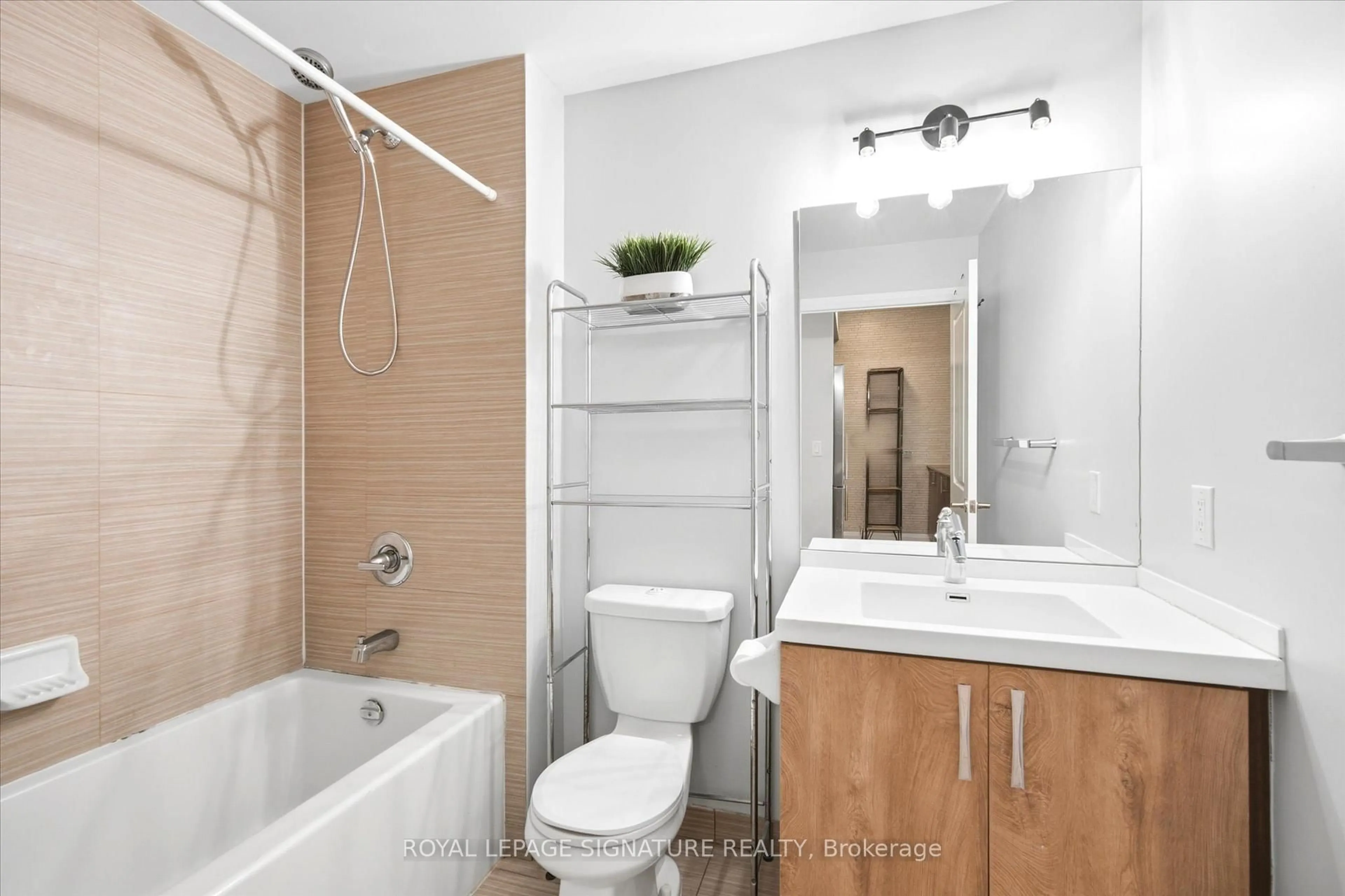 Standard bathroom, unknown for 6 Eva Rd #GL5, Toronto Ontario M9C 0B1