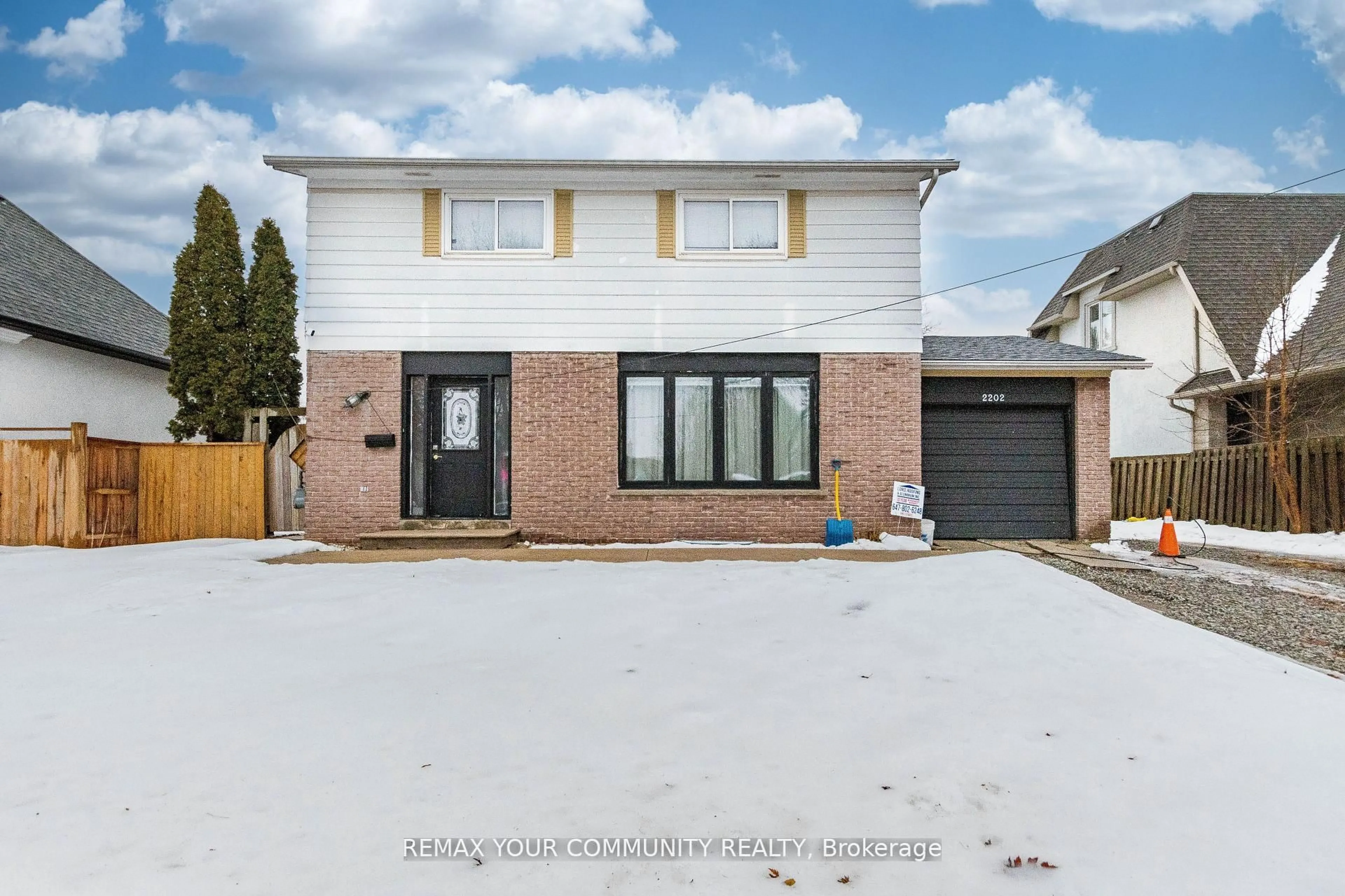 Home with brick exterior material, street for 2202 Bridge Rd, Oakville Ontario L6L 2G3