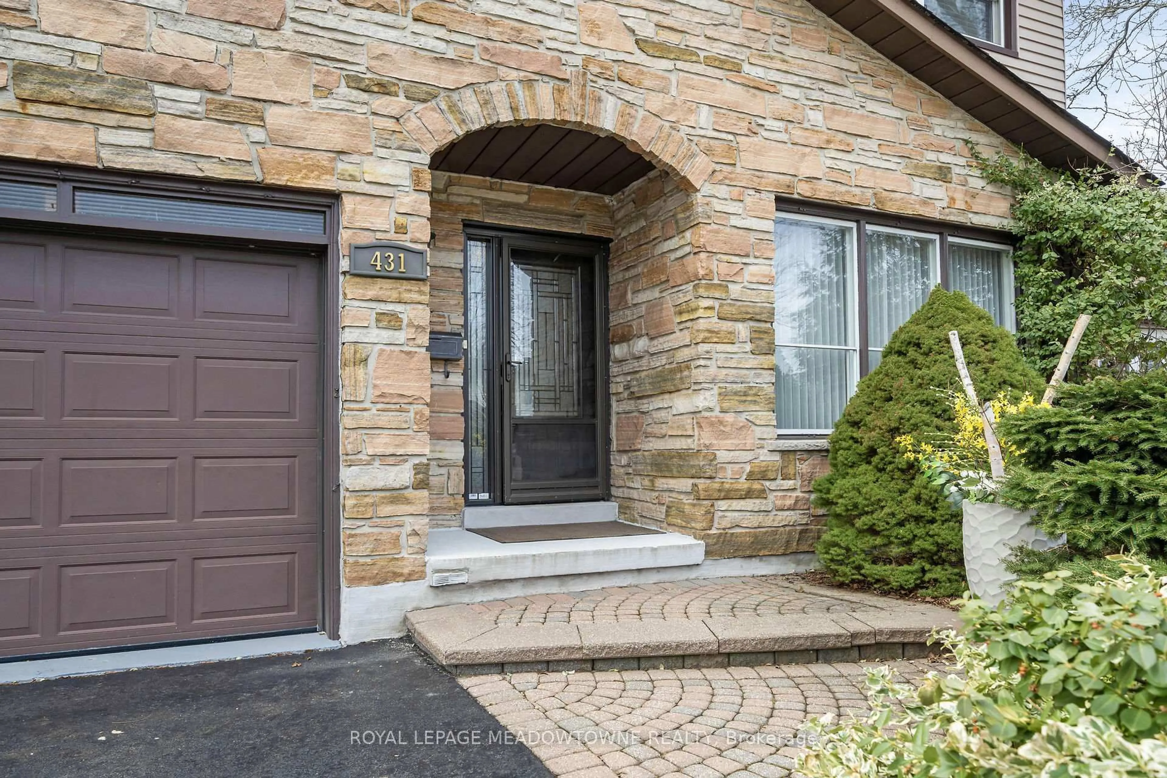 Home with brick exterior material, street for 431 Gowland Cres, Milton Ontario L9T 4B9