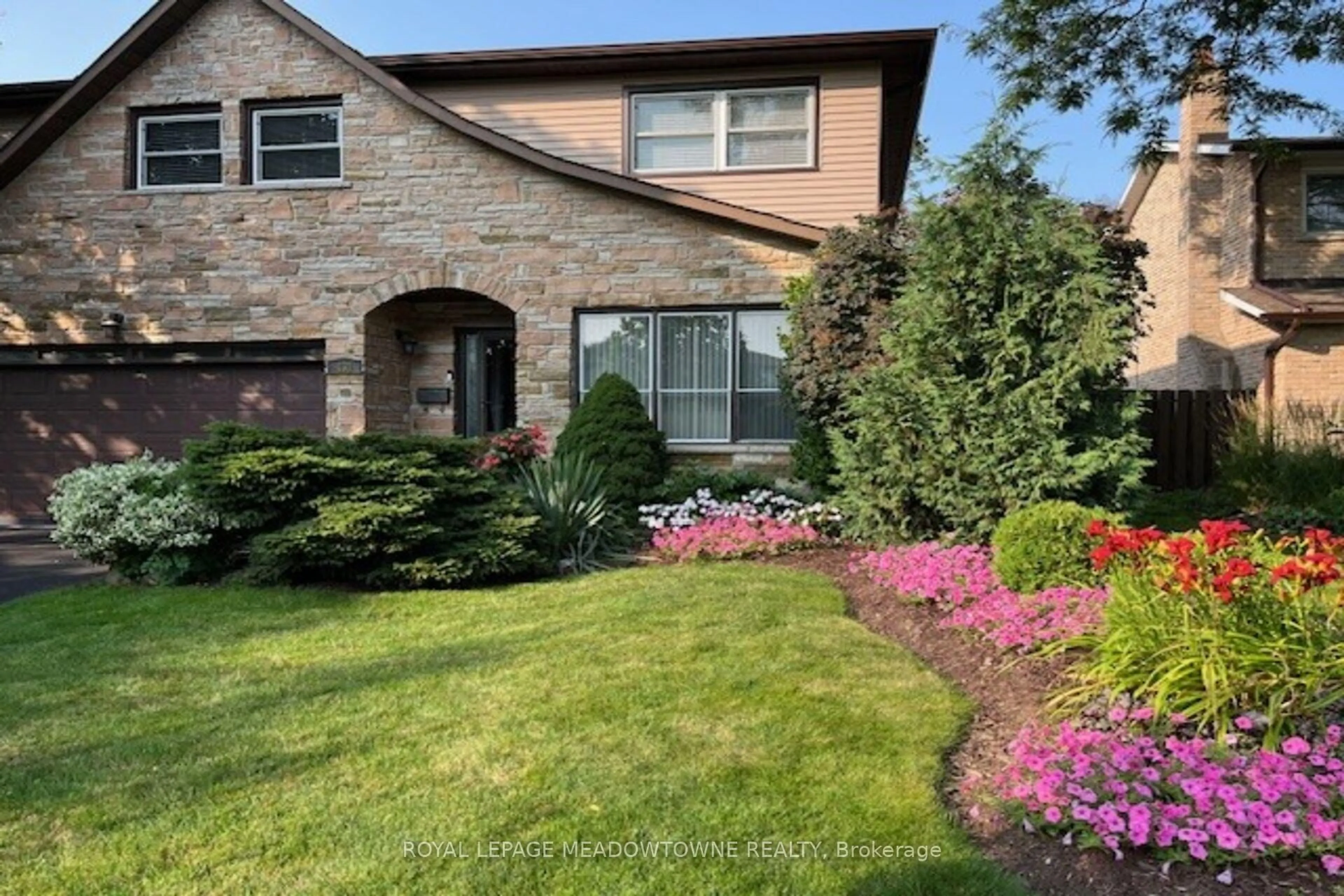 Home with brick exterior material, street for 431 Gowland Cres, Milton Ontario L9T 4B9