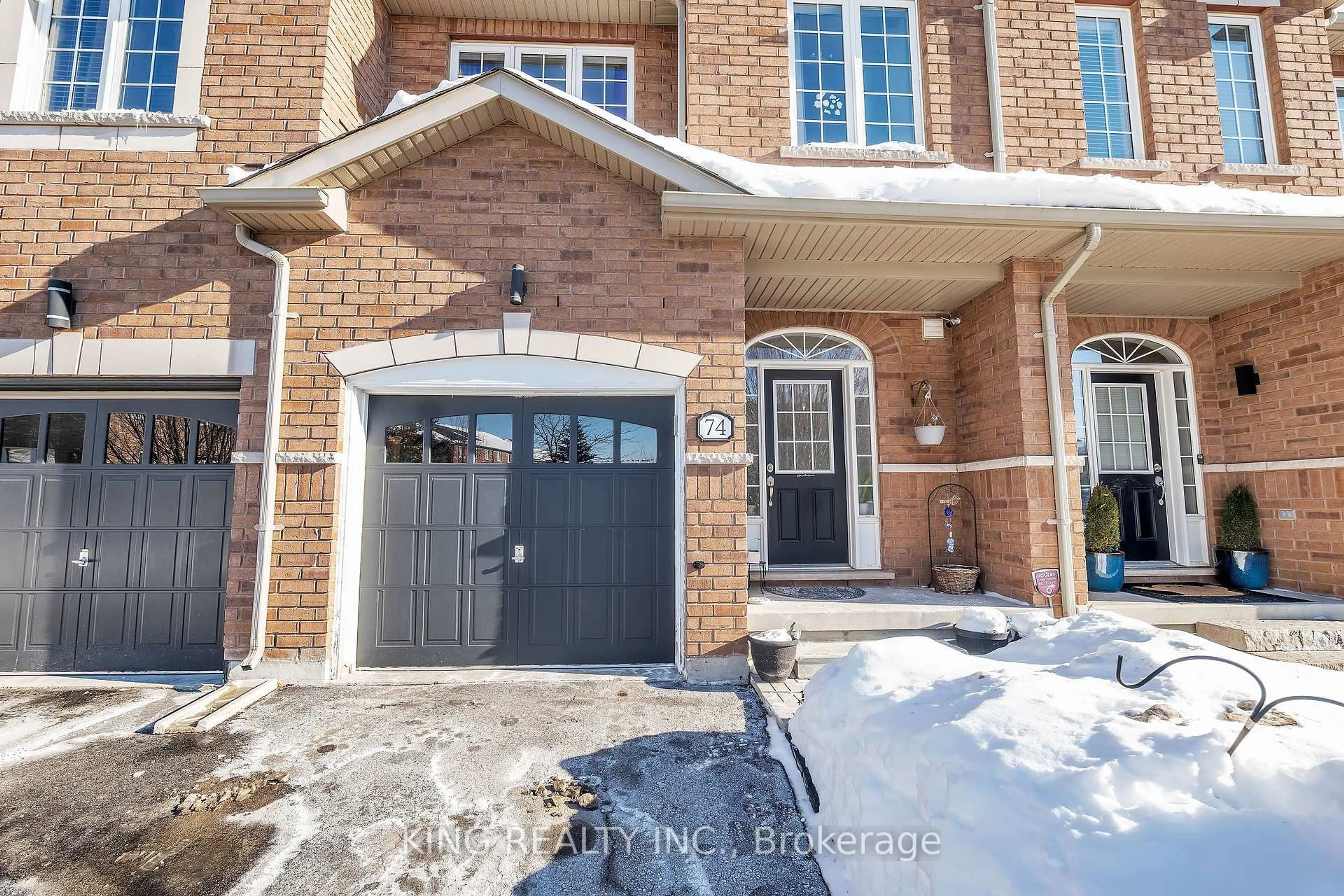 Home with brick exterior material, street for 651 Farmstead Dr #74, Milton Ontario L9T 7W2