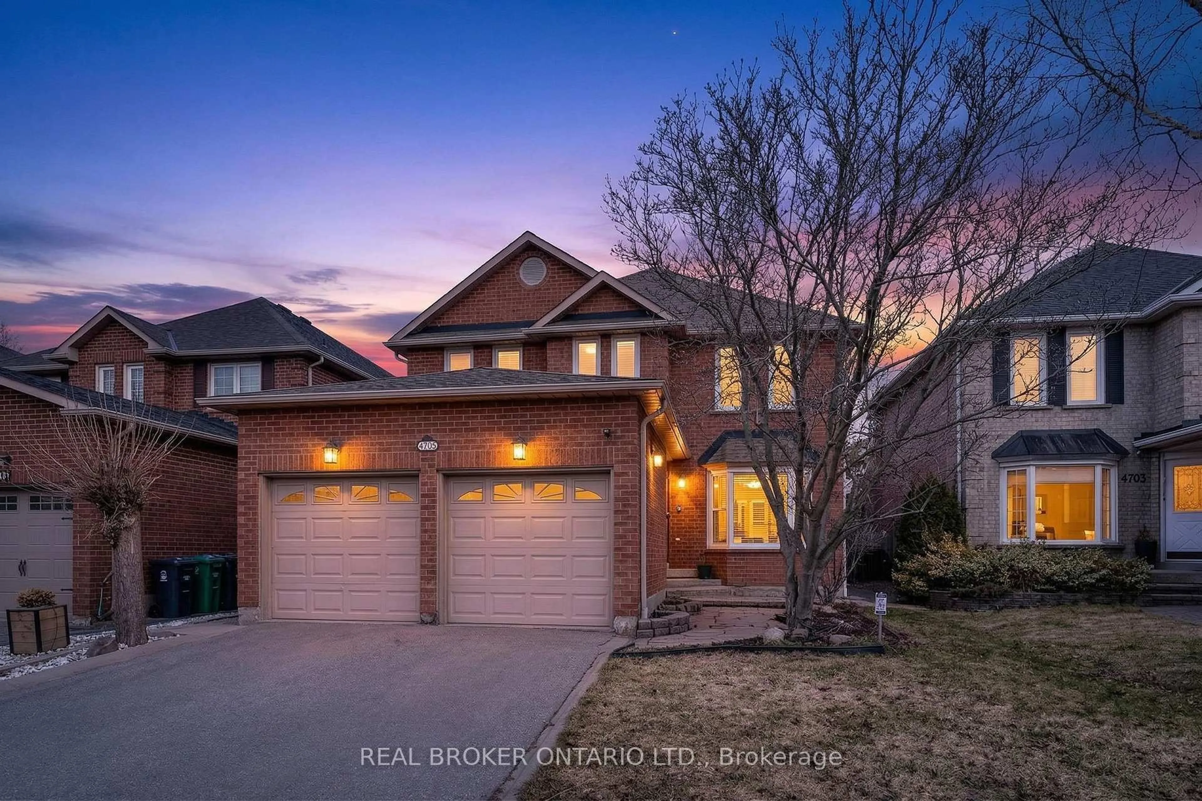 Home with brick exterior material, street for 4705 Rathkeale Rd, Mississauga Ontario L5V 1J8