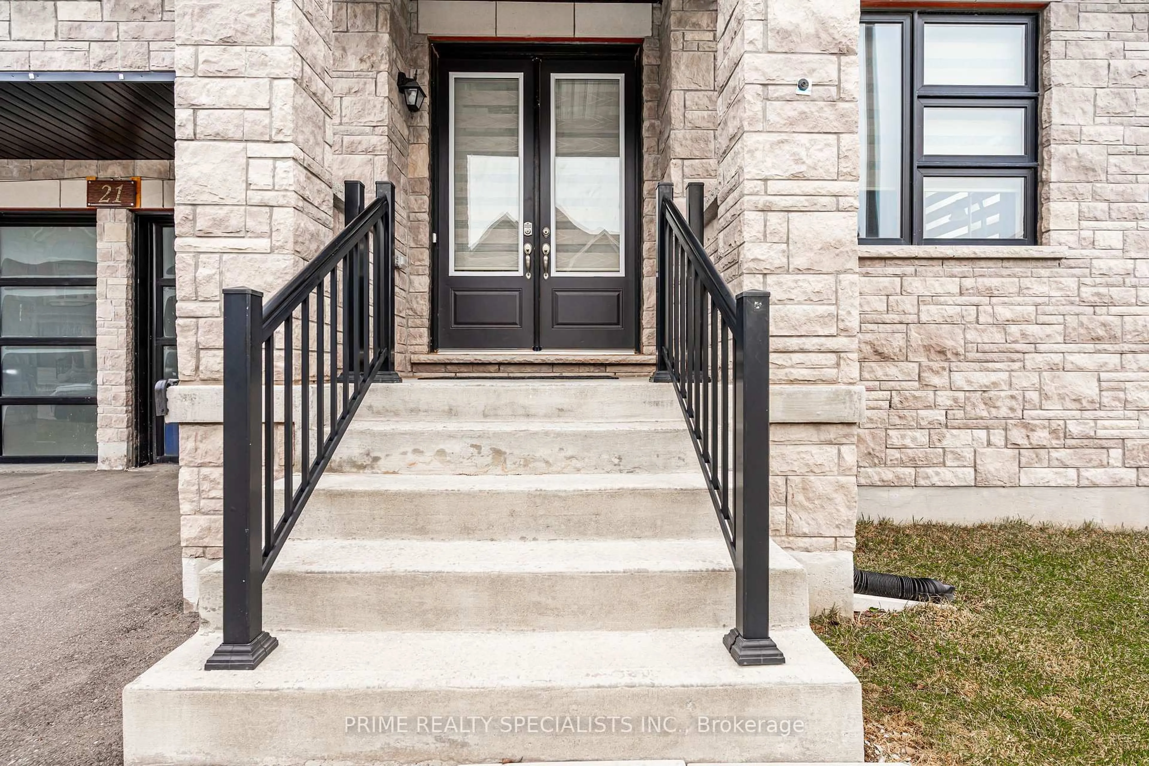 Unknown for 21 MIDMORNING Rd, Brampton Ontario L6X 5P7