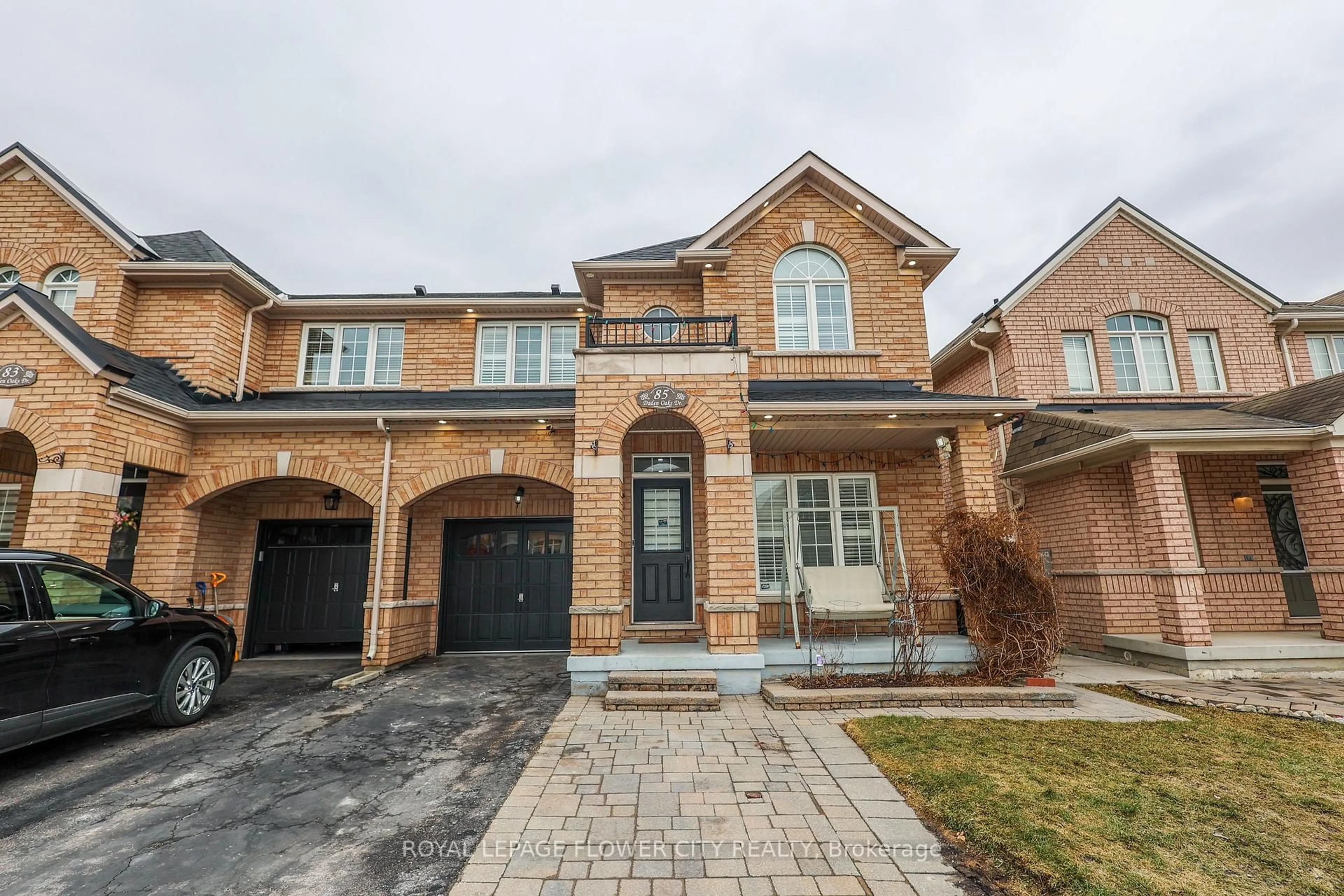 Home with brick exterior material, street for 85 Daden oaks Dr, Brampton Ontario L6P 3R9
