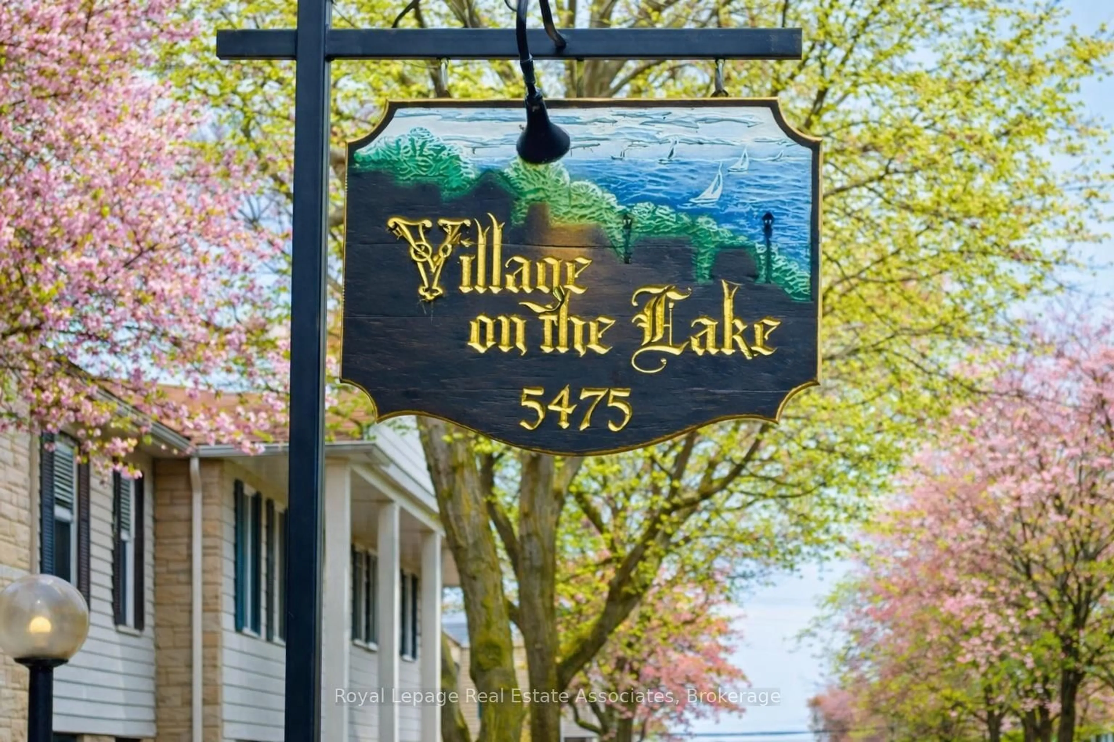 Unknown for 5475 Lakeshore Rd #51, Burlington Ontario L7L 1E1