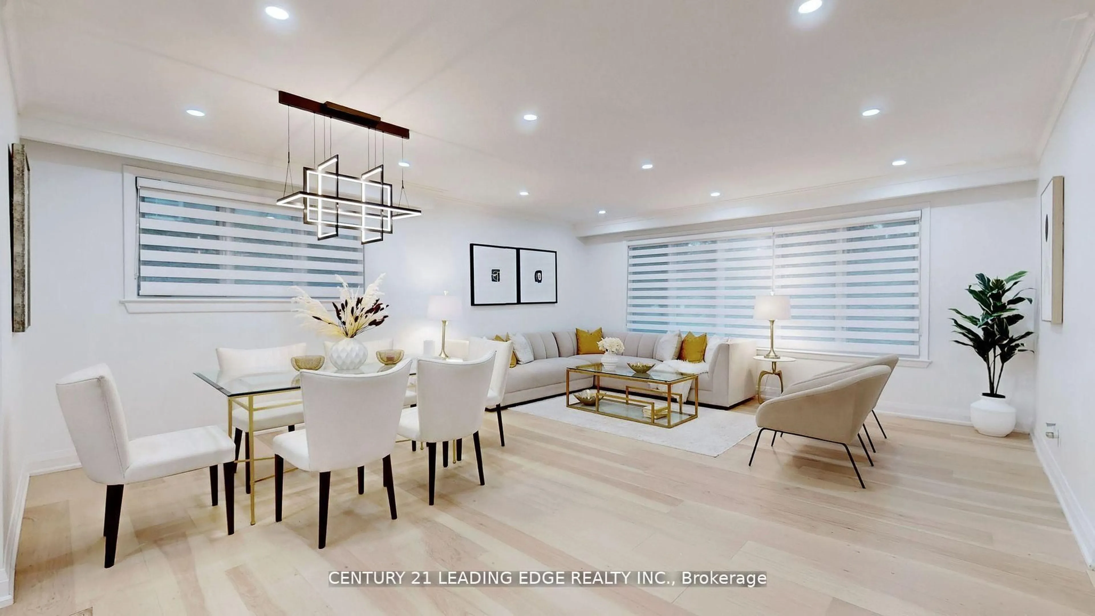 Living room with furniture, wood/laminate floor for 3070 O'Hagan Dr, Mississauga Ontario L5C 2C5