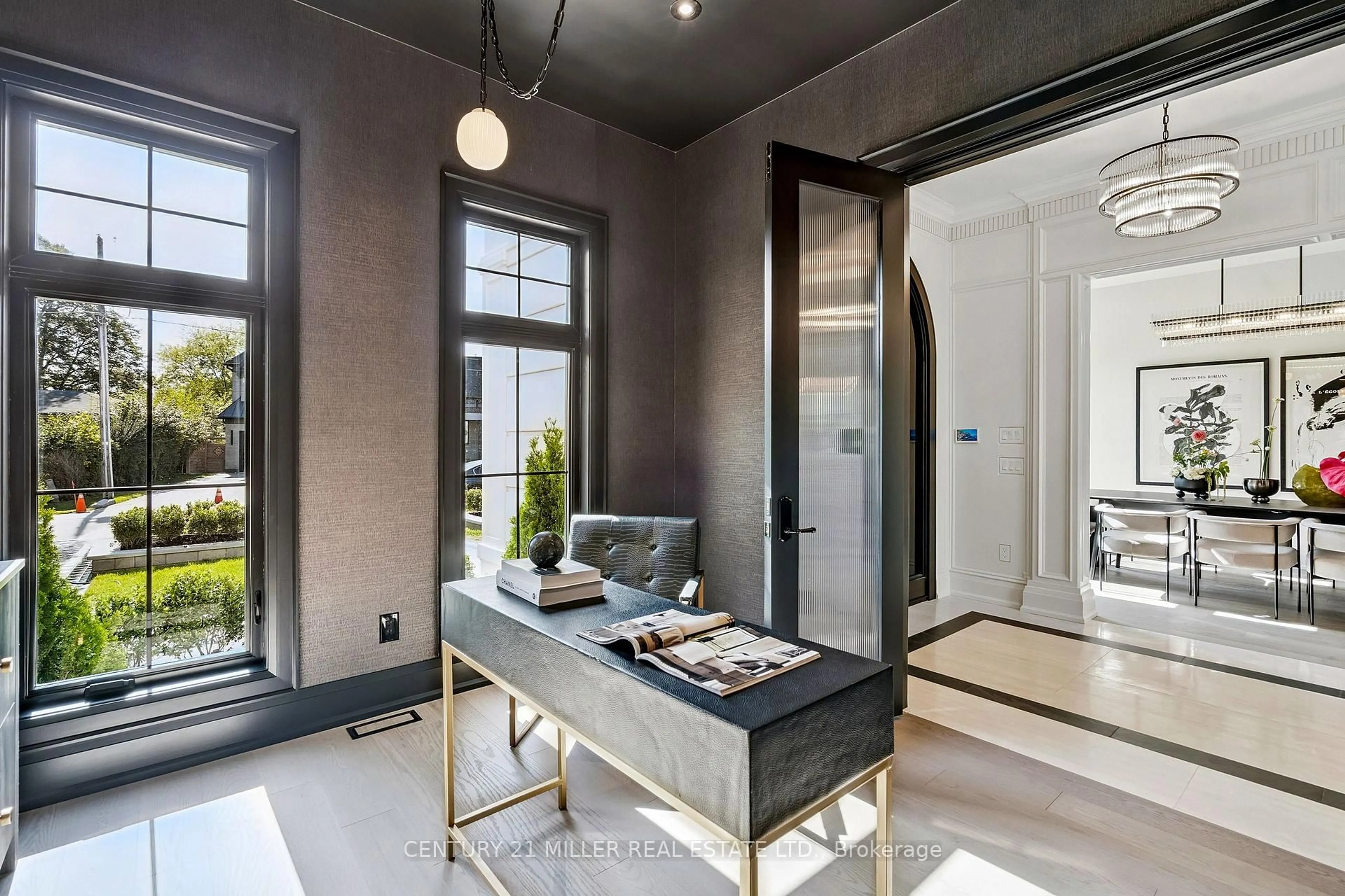 Contemporary bathroom, ceramic/tile floor for 517 Stafford Dr, Oakville Ontario L6L 4M4