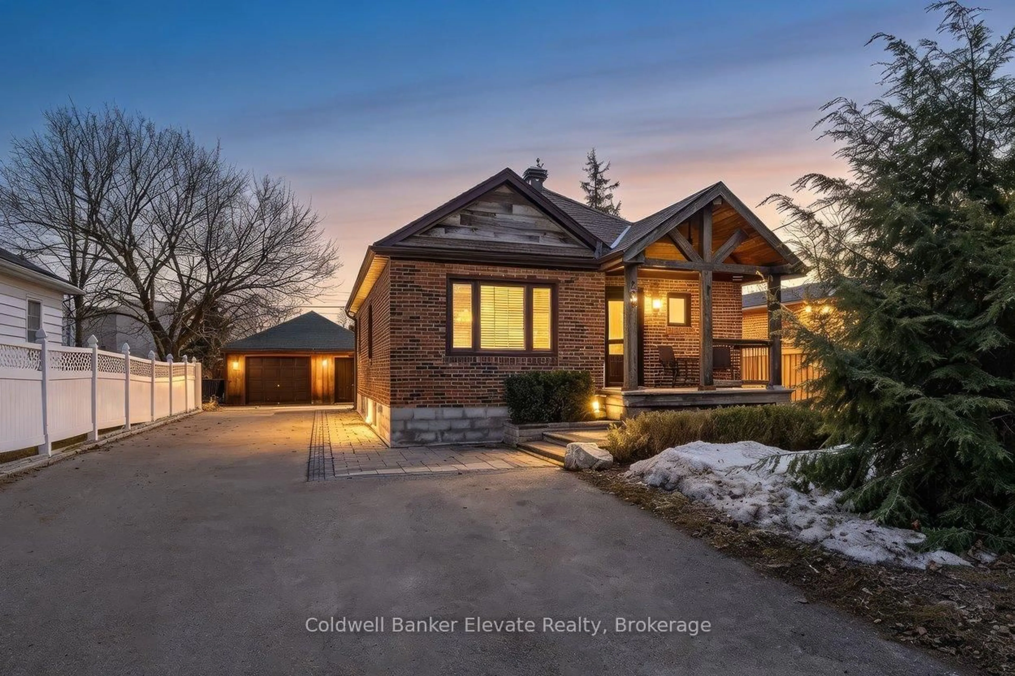 Home with brick exterior material, street for 268 Peel St, Halton Hills Ontario L7J 1M8