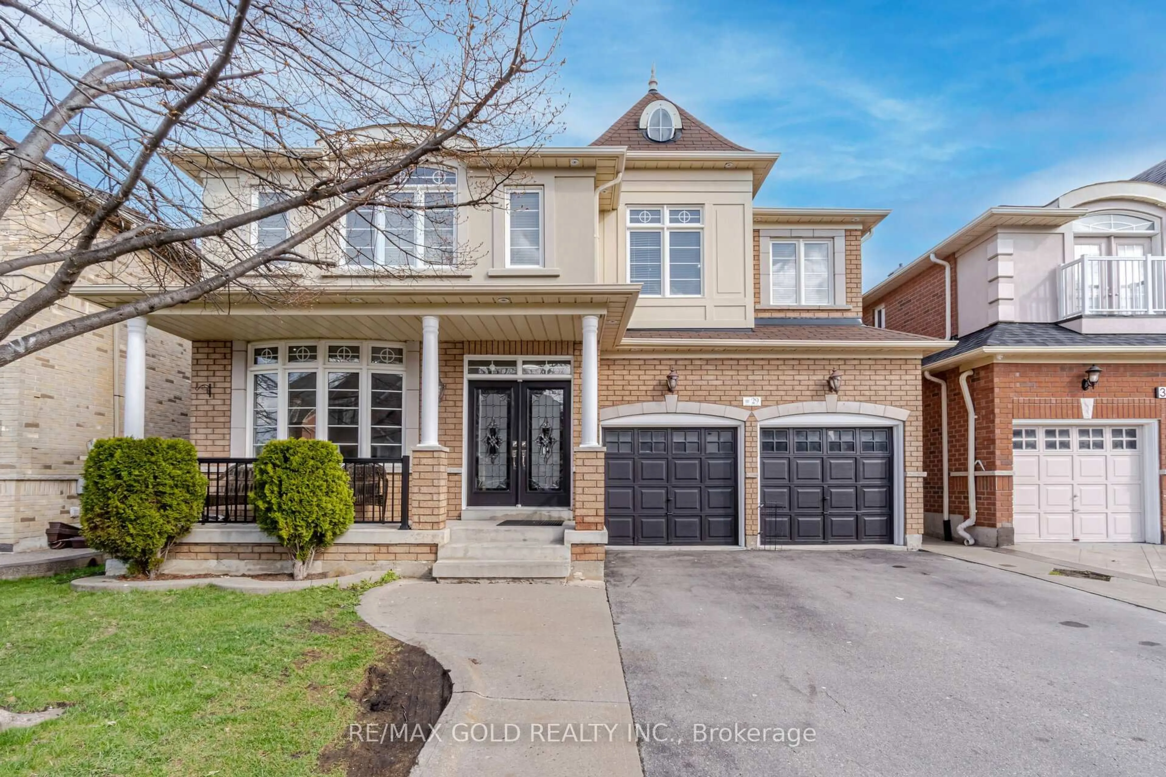 Home with brick exterior material, street for 29 Ocean Ridge Dr, Brampton Ontario L6R 3K5