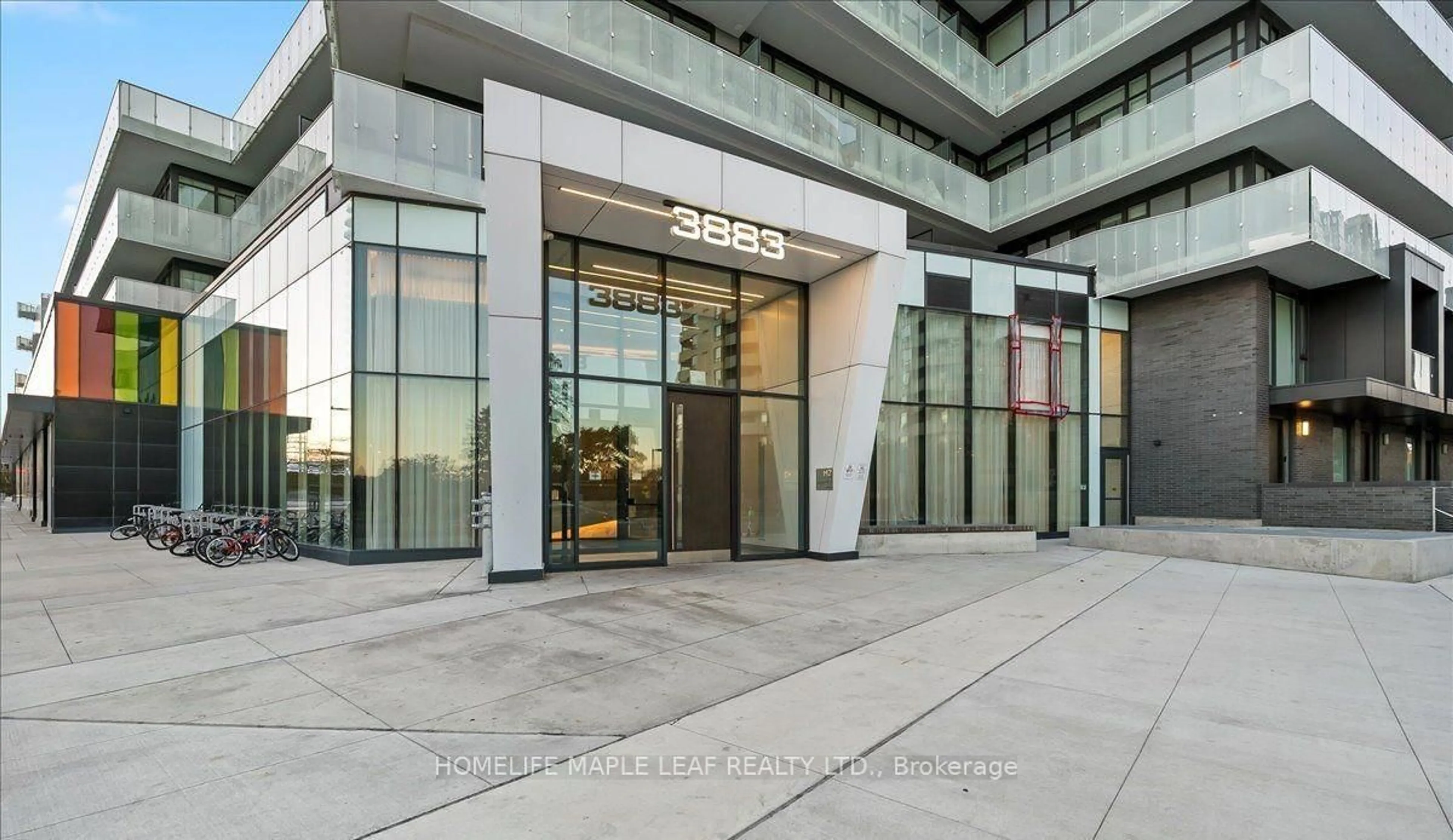 Indoor foyer for 3883 Quartz Rd #3112, Mississauga Ontario L5B 0M4