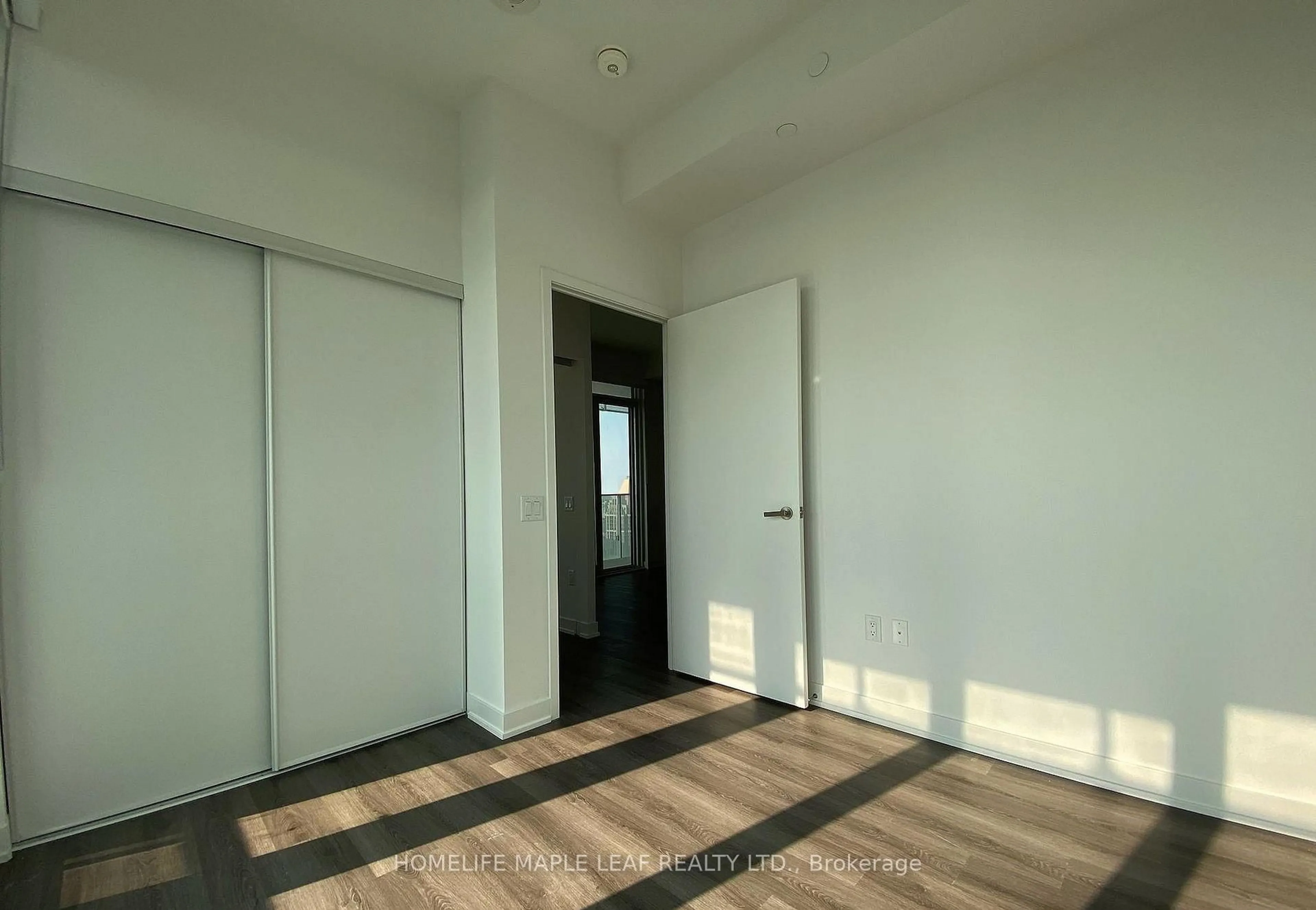 Unknown for 3883 Quartz Rd #3112, Mississauga Ontario L5B 0M4