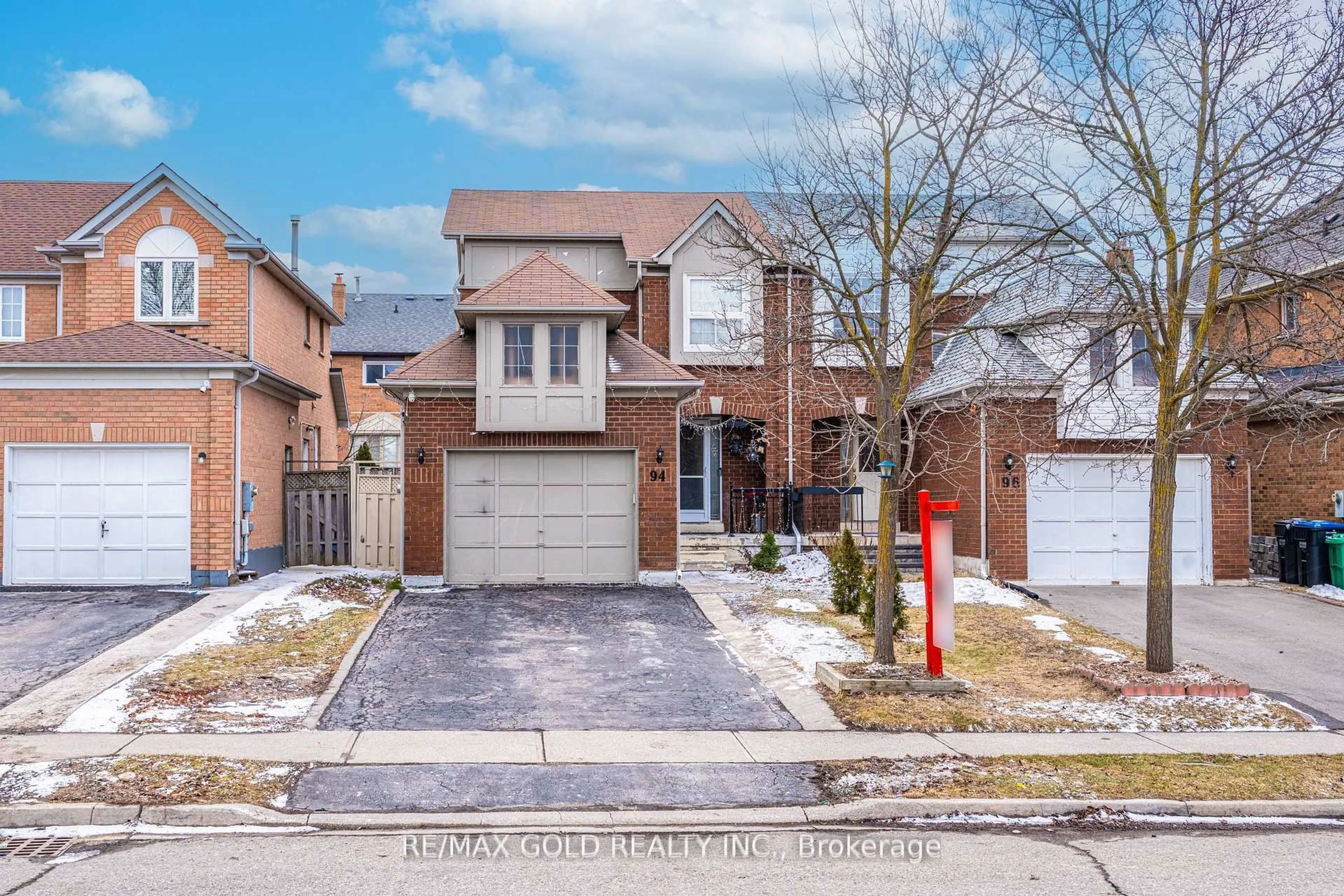 Home with brick exterior material, street for 94 Bighorn Cres, Brampton Ontario L6R 1G7