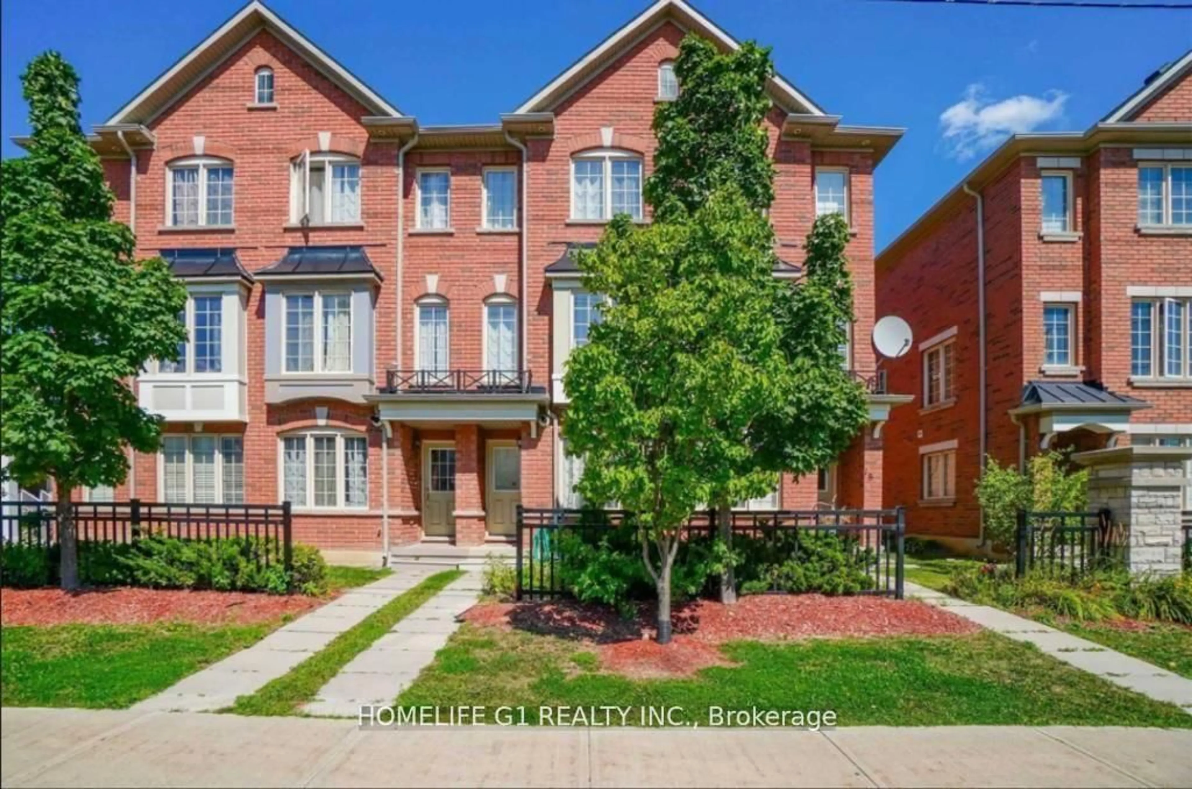 Home with brick exterior material, street for 20 SHIRAZ Dr, Brampton Ontario L6R 0C3