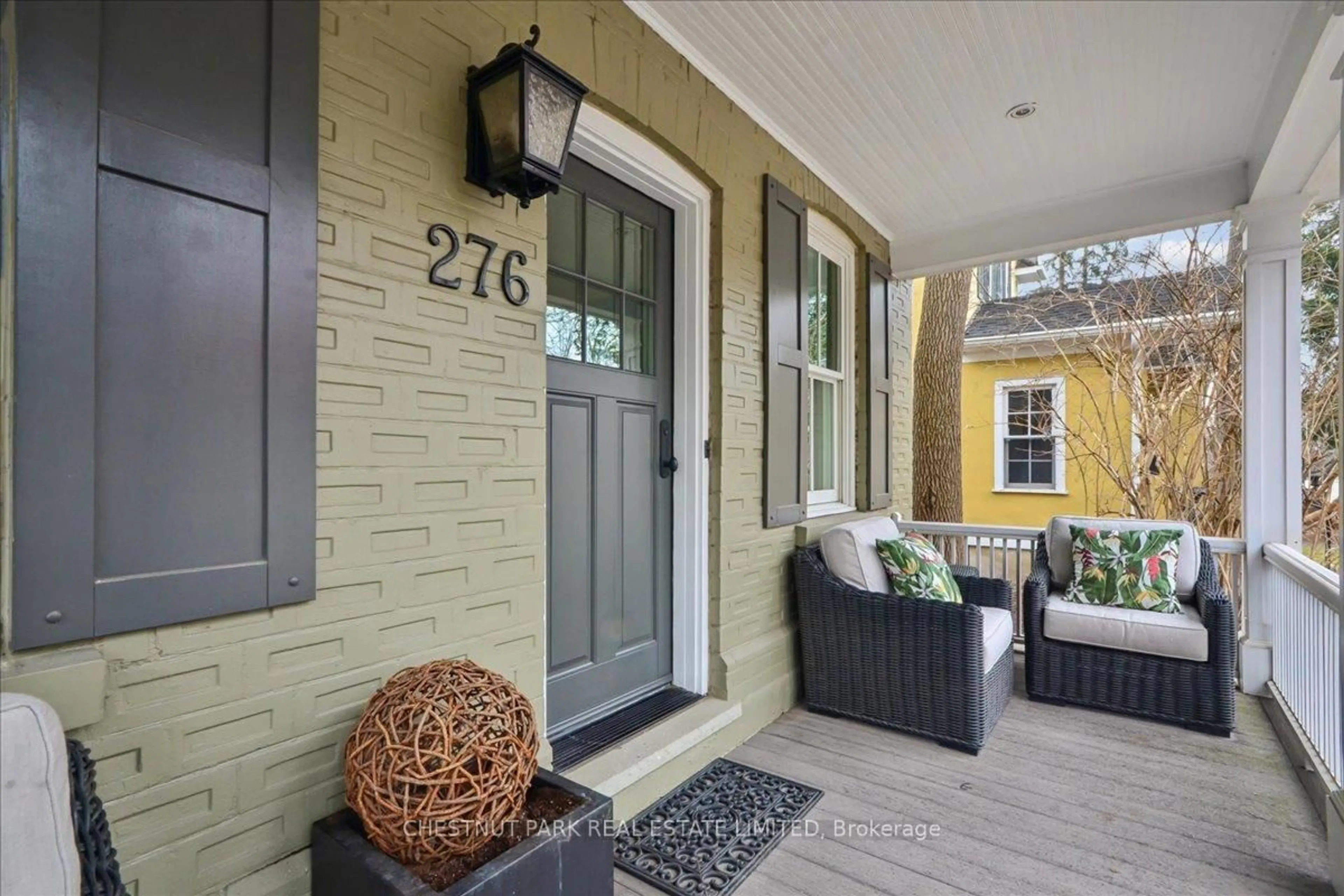 Unknown for 276 Spruce St, Oakville Ontario L6J 2G7