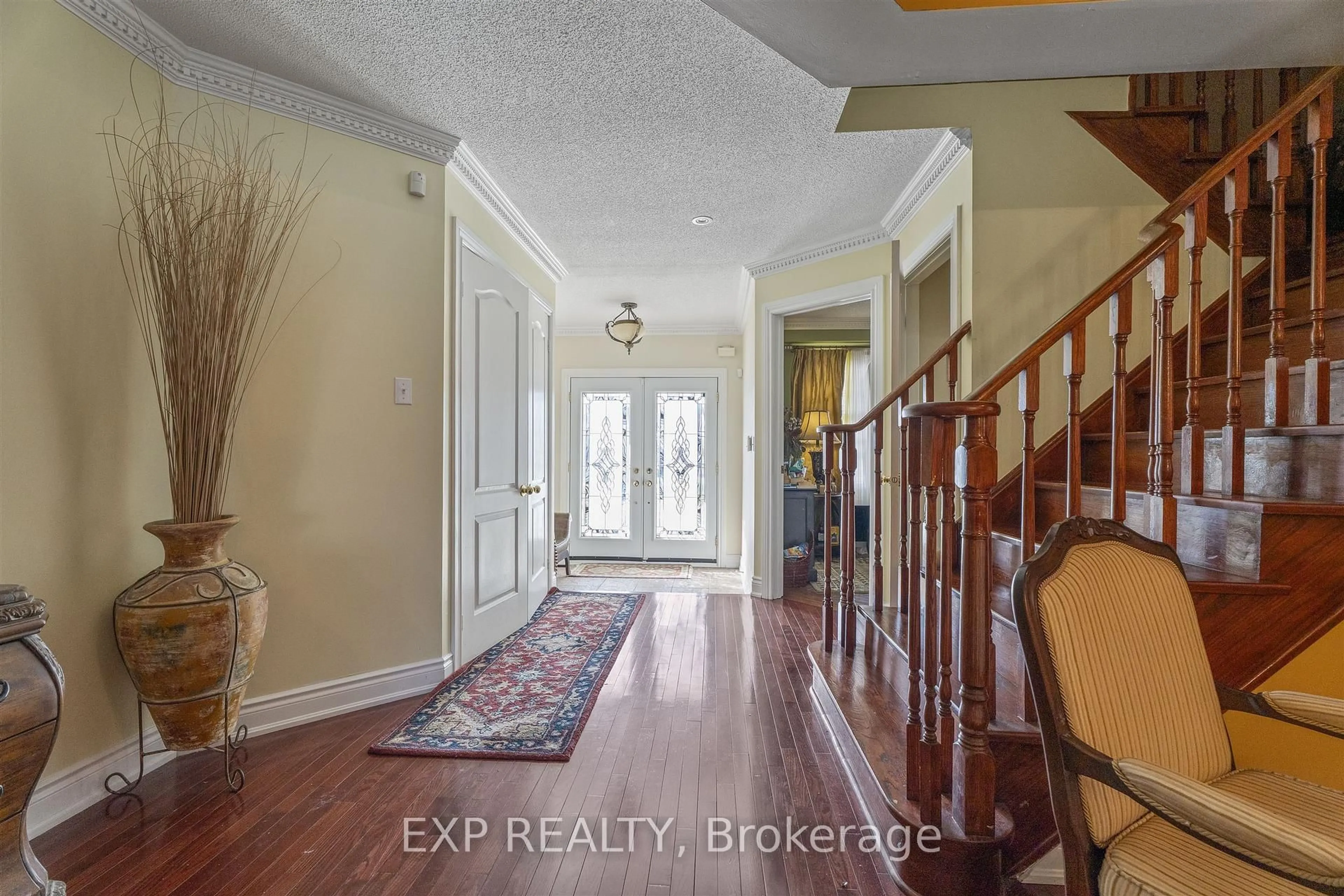 Indoor entryway for 76 Hiberton Cres, Brampton Ontario L7A 3C9