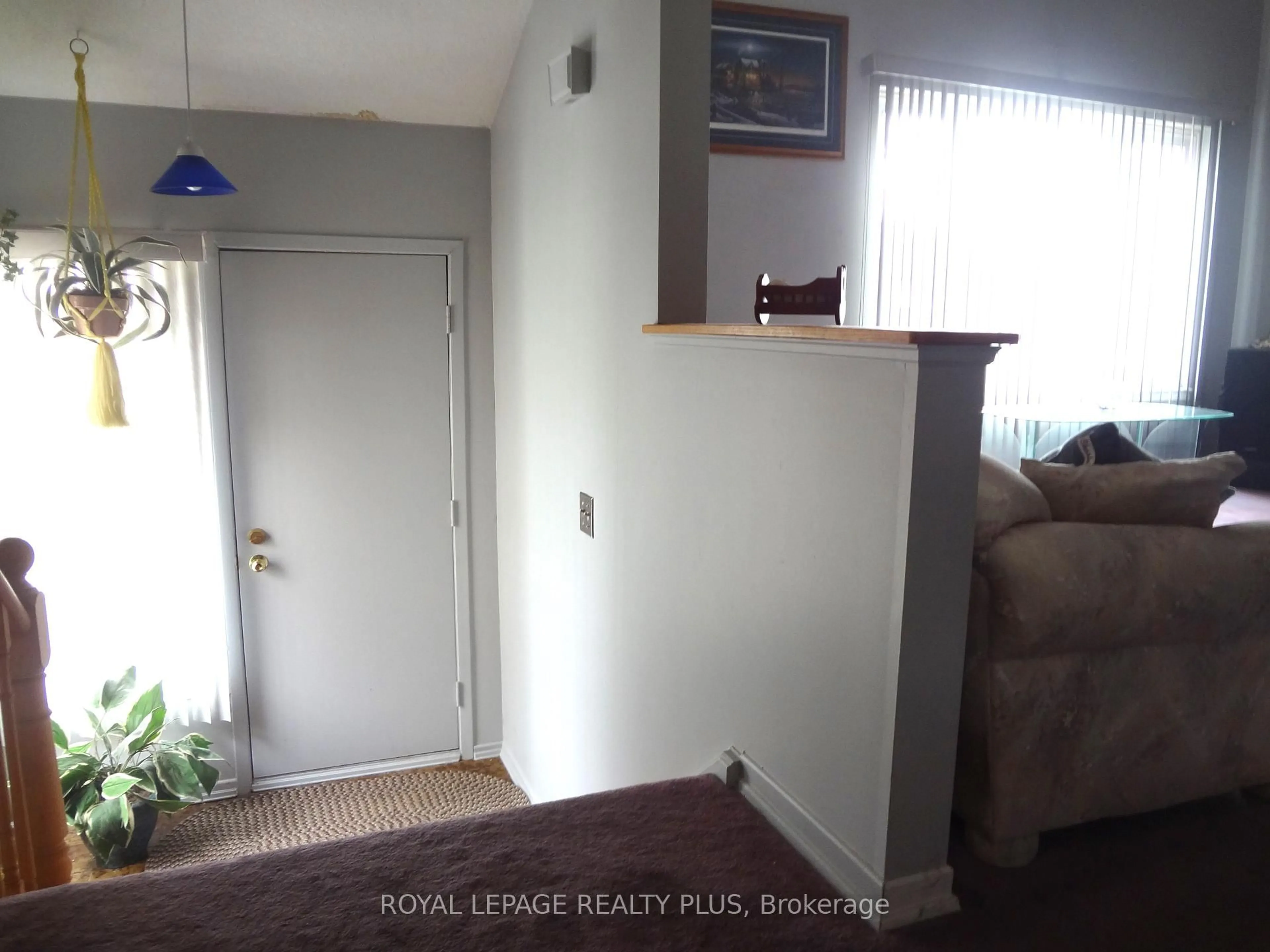 Unknown for 4170 Treetop Cres, Mississauga Ontario L5L 2L9