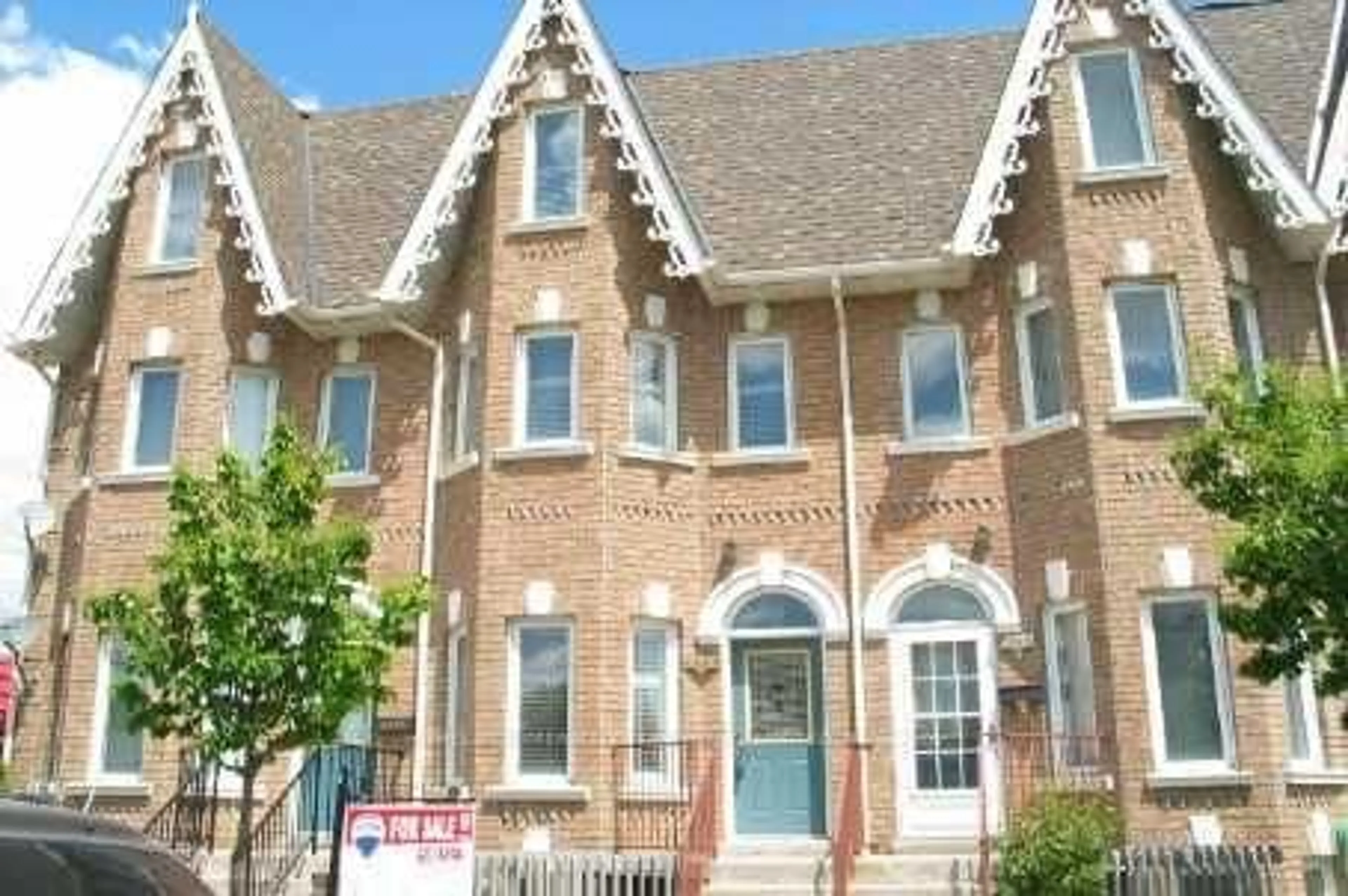 Home with brick exterior material, street for 1585 Weston Rd, Toronto Ontario M9N 1T4