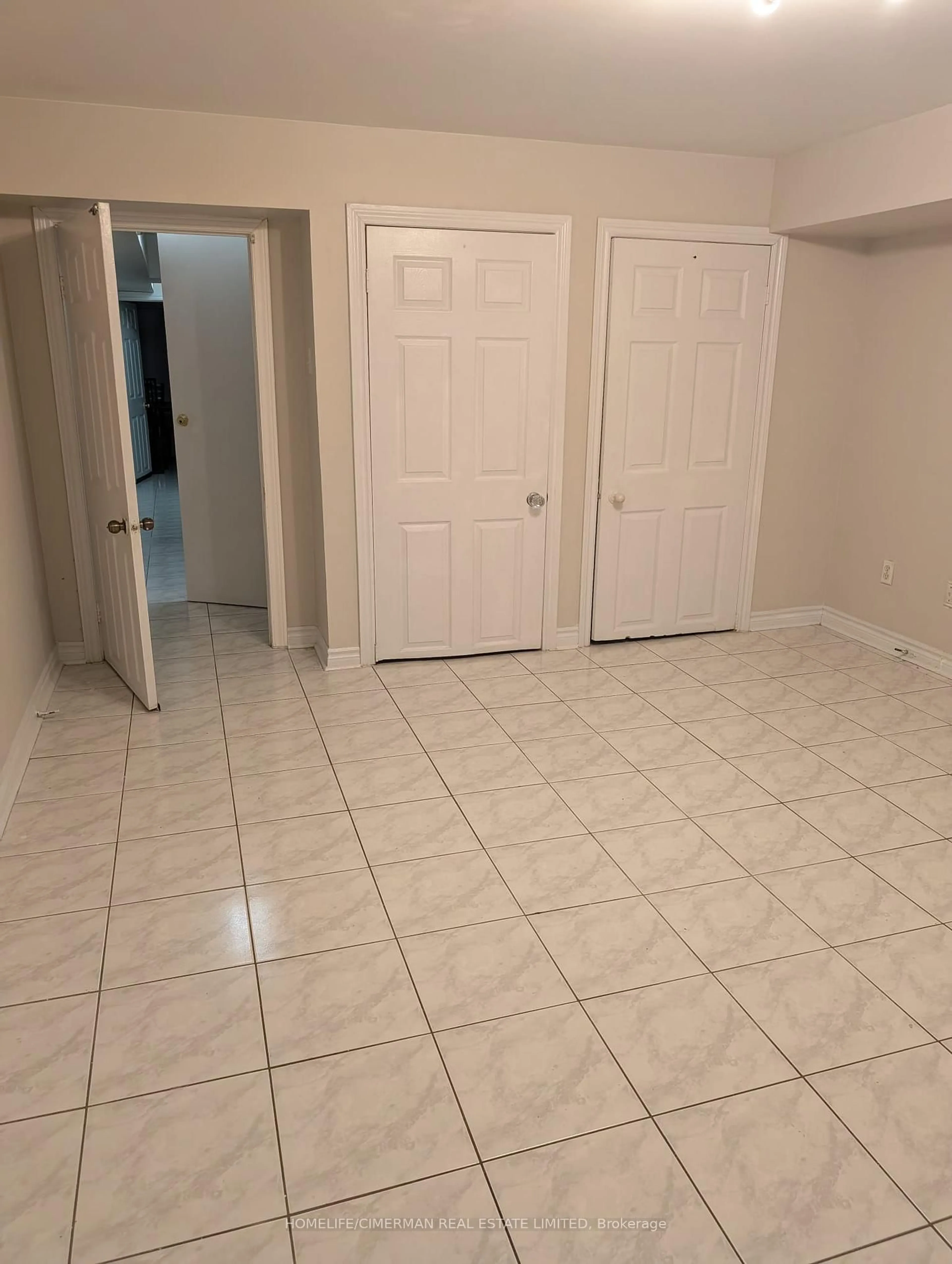 A pic of a room for 1585 Weston Rd, Toronto Ontario M9N 1T4