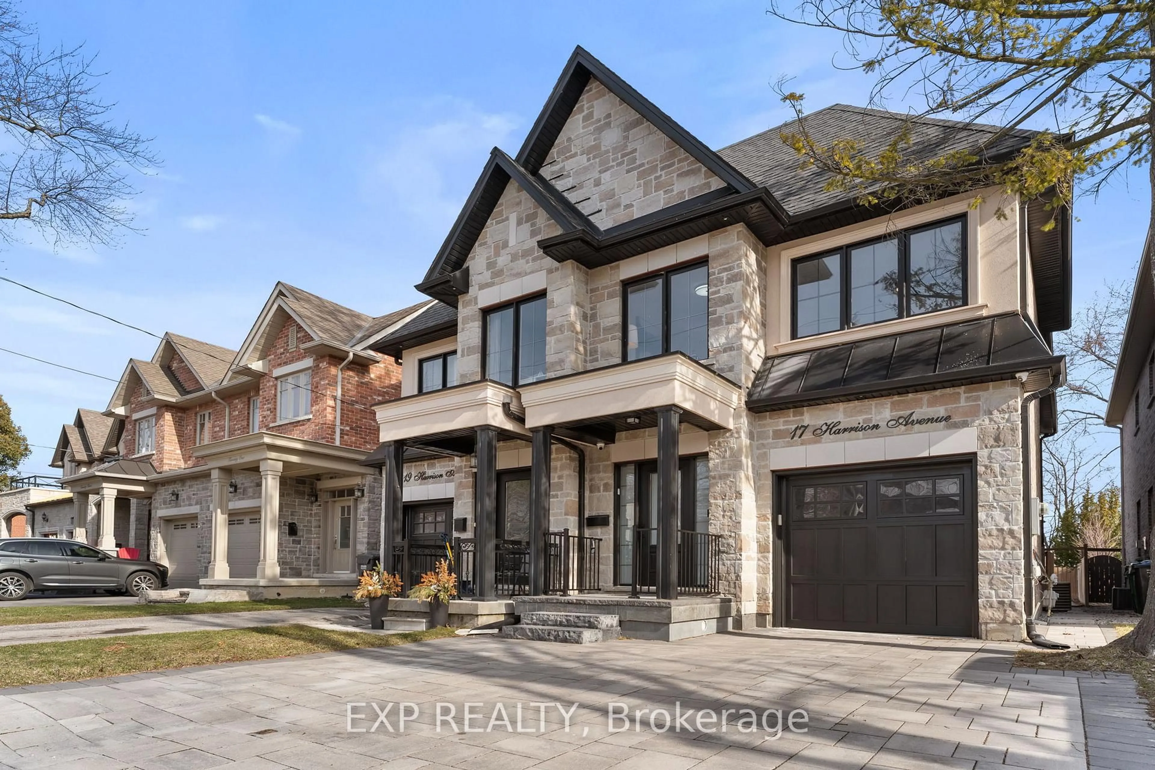 Home with brick exterior material, street for 17 Harrison Ave, Mississauga Ontario L5H 2W8