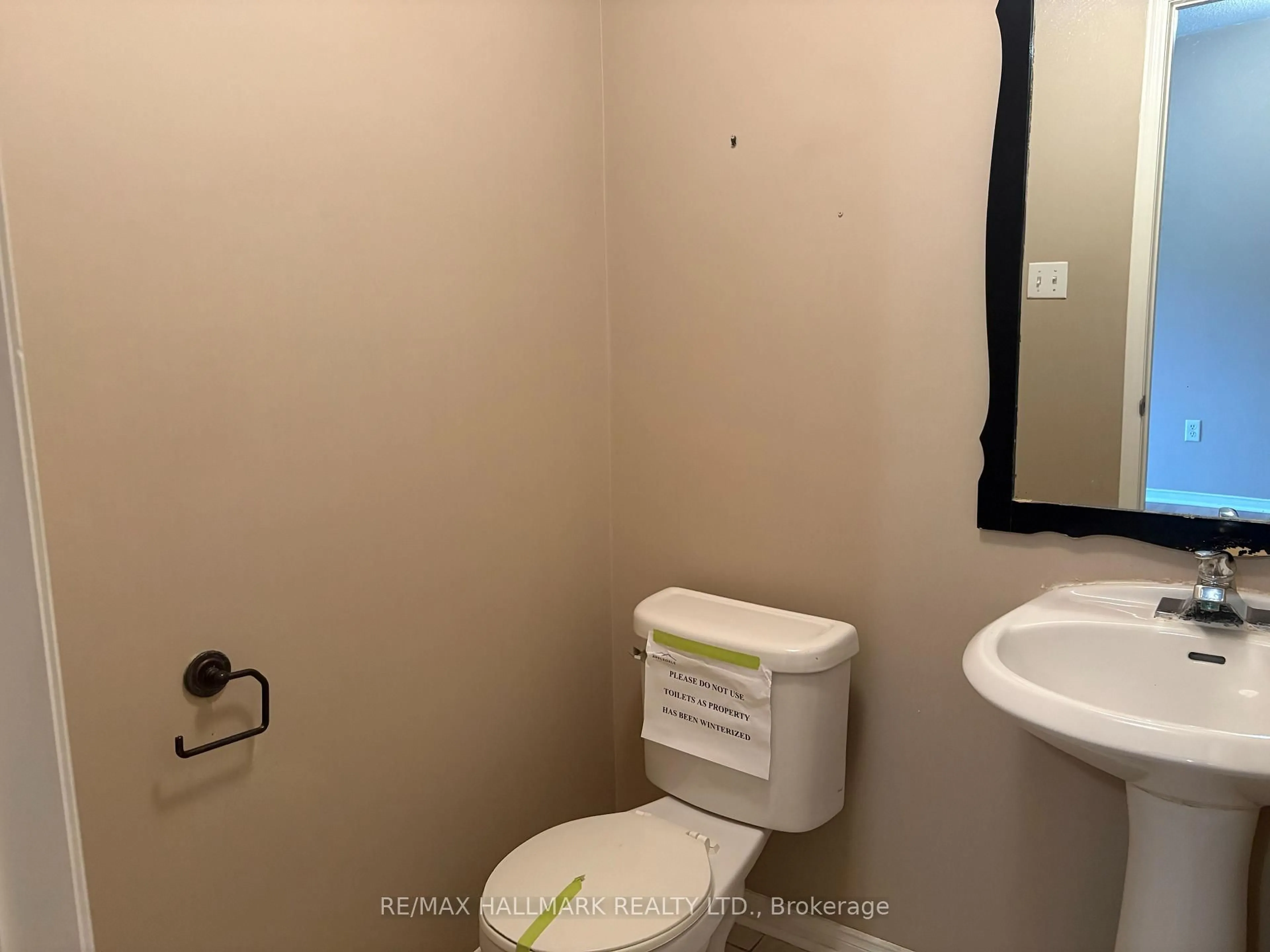 A pic of a room for 138 Spadina Rd, Brampton Ontario L6X 4X6