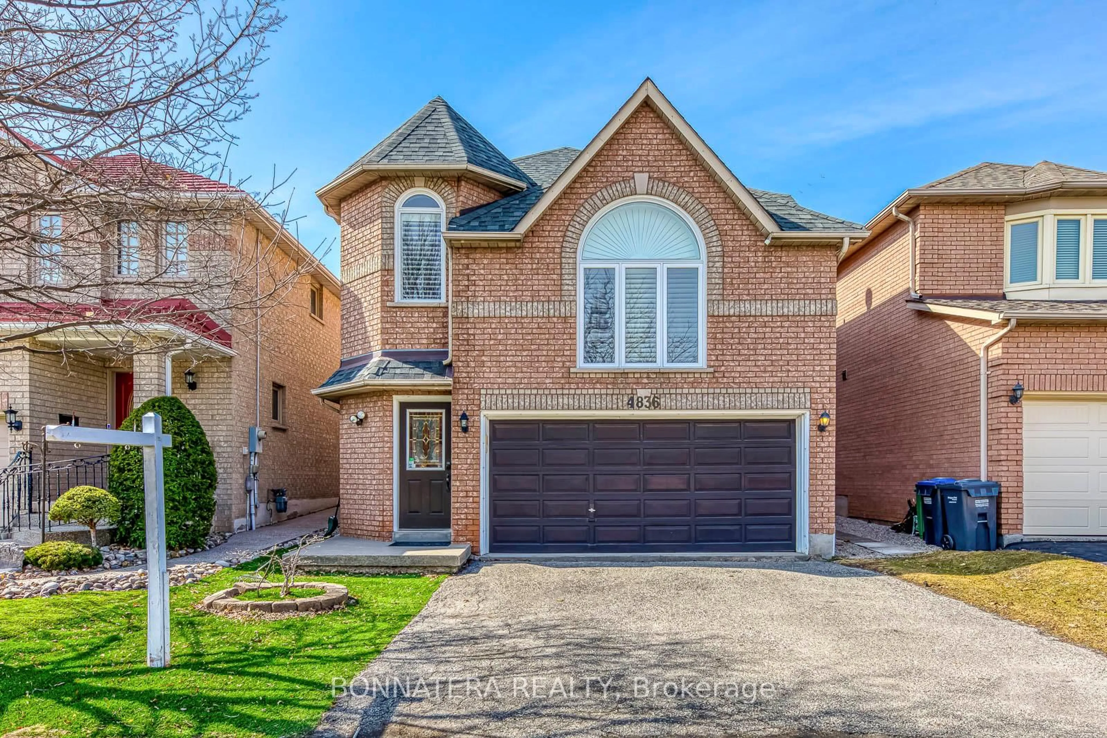Home with brick exterior material, street for 4836 Rosebush Rd, Mississauga Ontario L5M 5N1