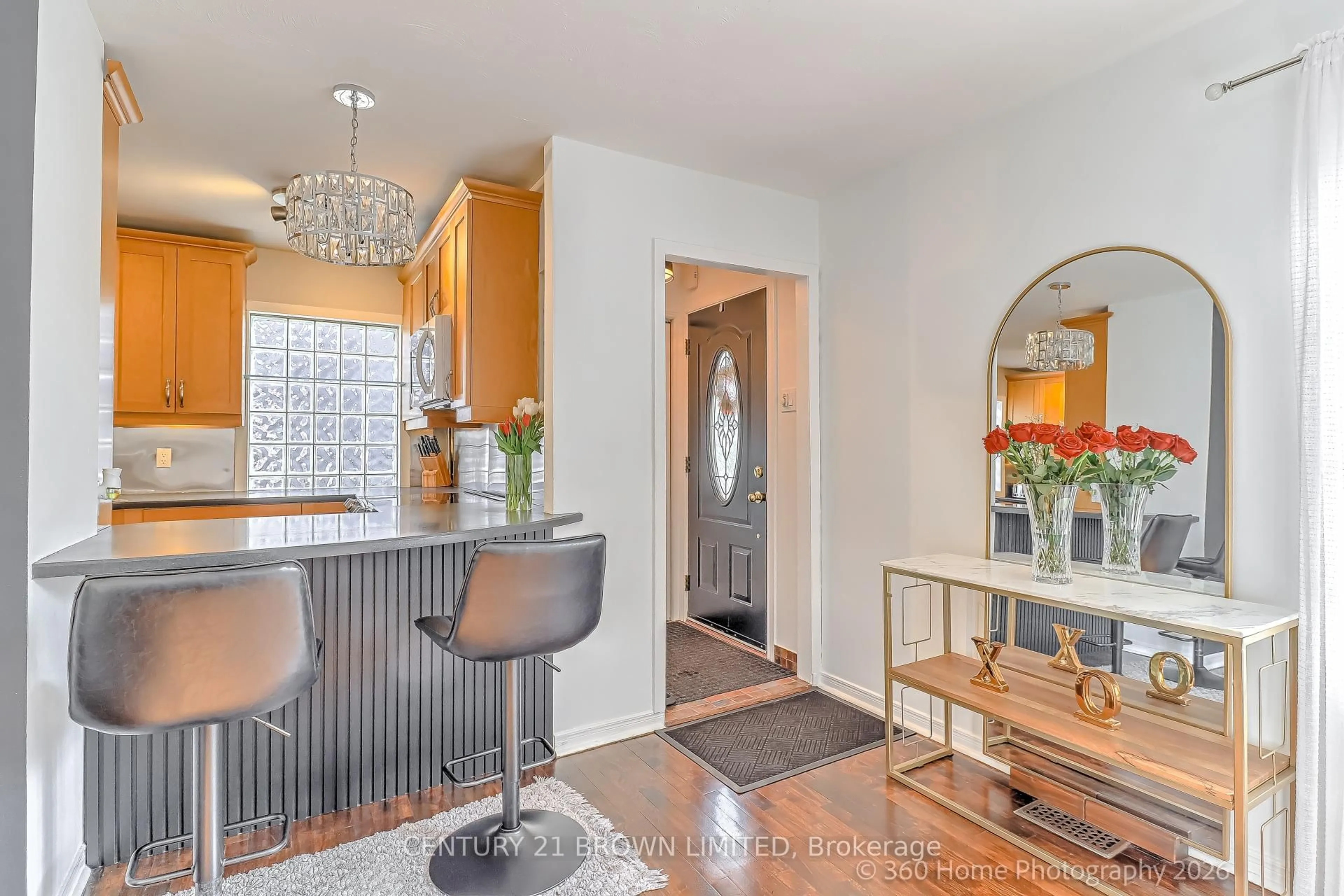 Unknown for 18 Cochrane Crt, Toronto Ontario M8Z 3Z1