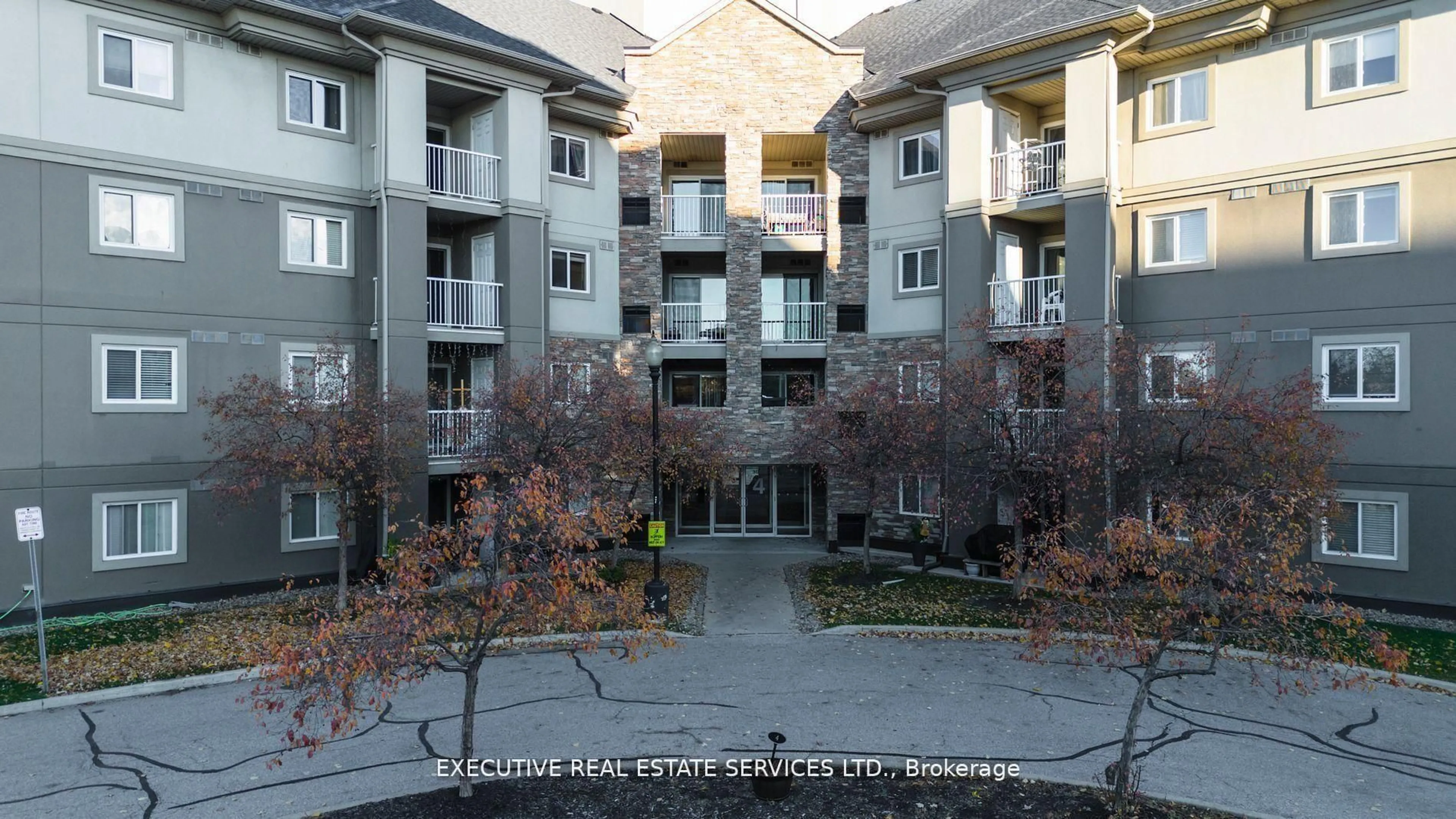 Unknown for 4 Dayspring Circ ##203, Brampton Ontario L6P 2Z5