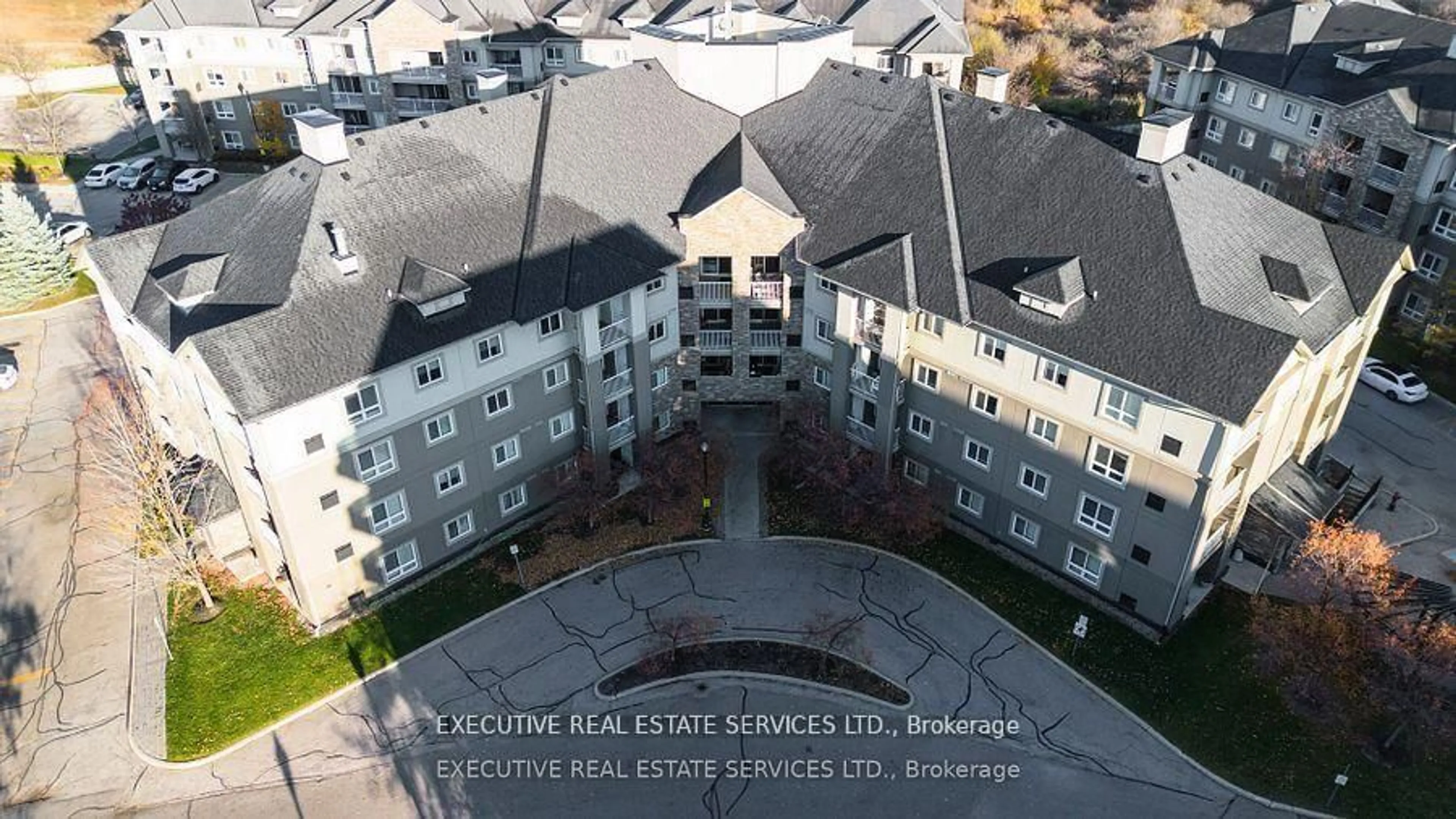 A pic from outside/outdoor area/front of a property/back of a property/a pic from drone, building for 4 Dayspring Circ ##203, Brampton Ontario L6P 2Z5