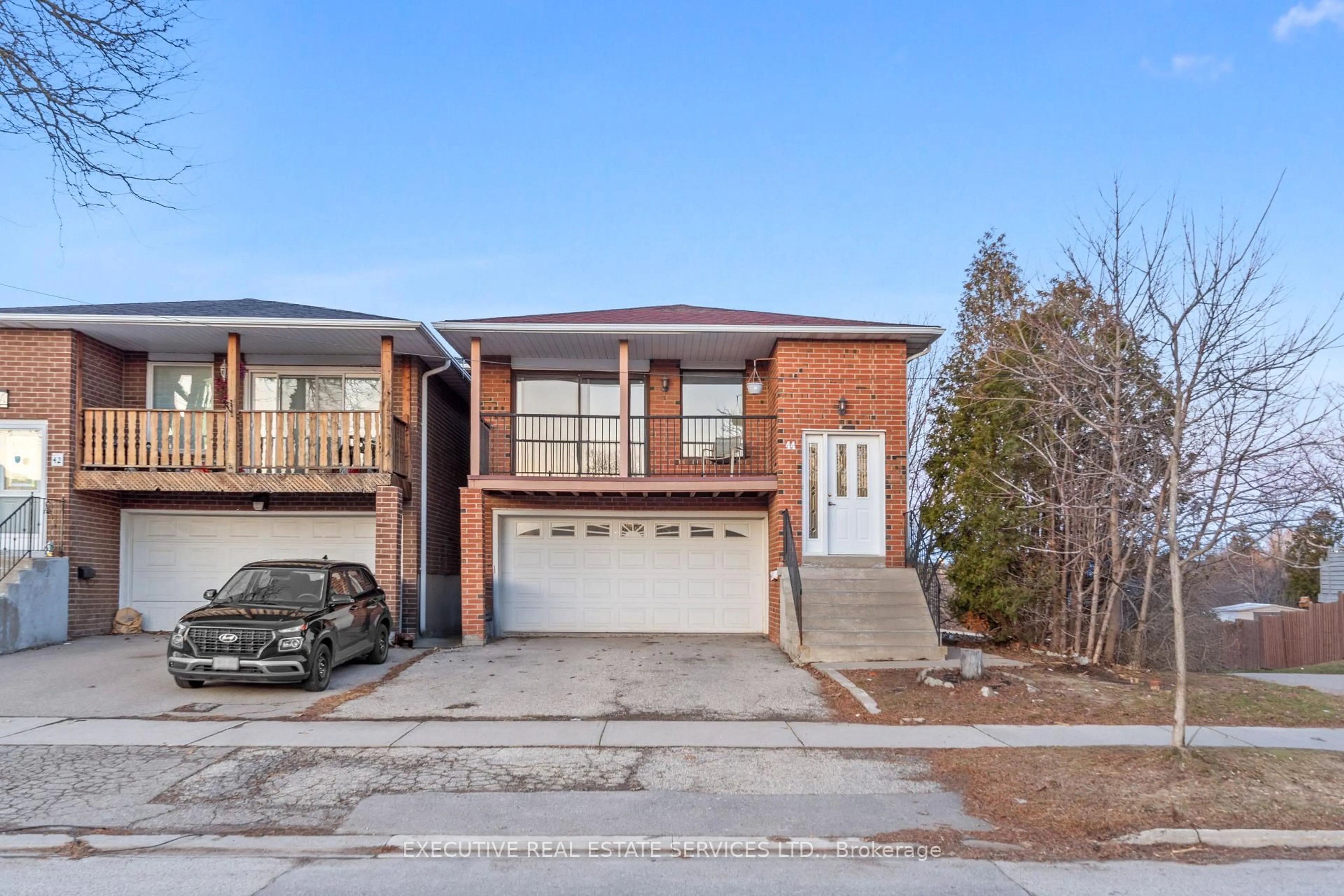 Home with brick exterior material, street for 44 Lakecrest Tr, Brampton Ontario L6Z 1S6