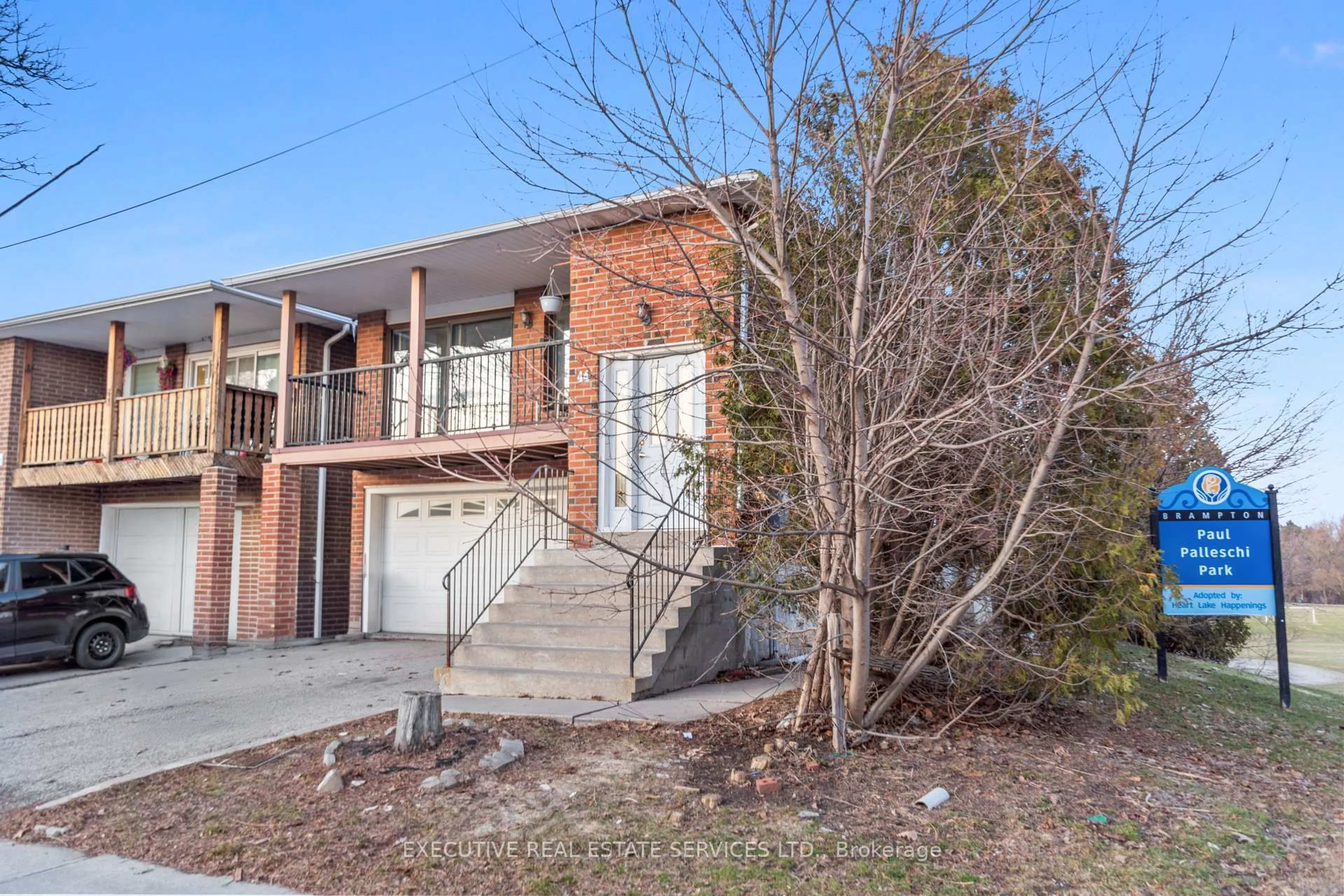 Home with brick exterior material, street for 44 Lakecrest Tr, Brampton Ontario L6Z 1S6