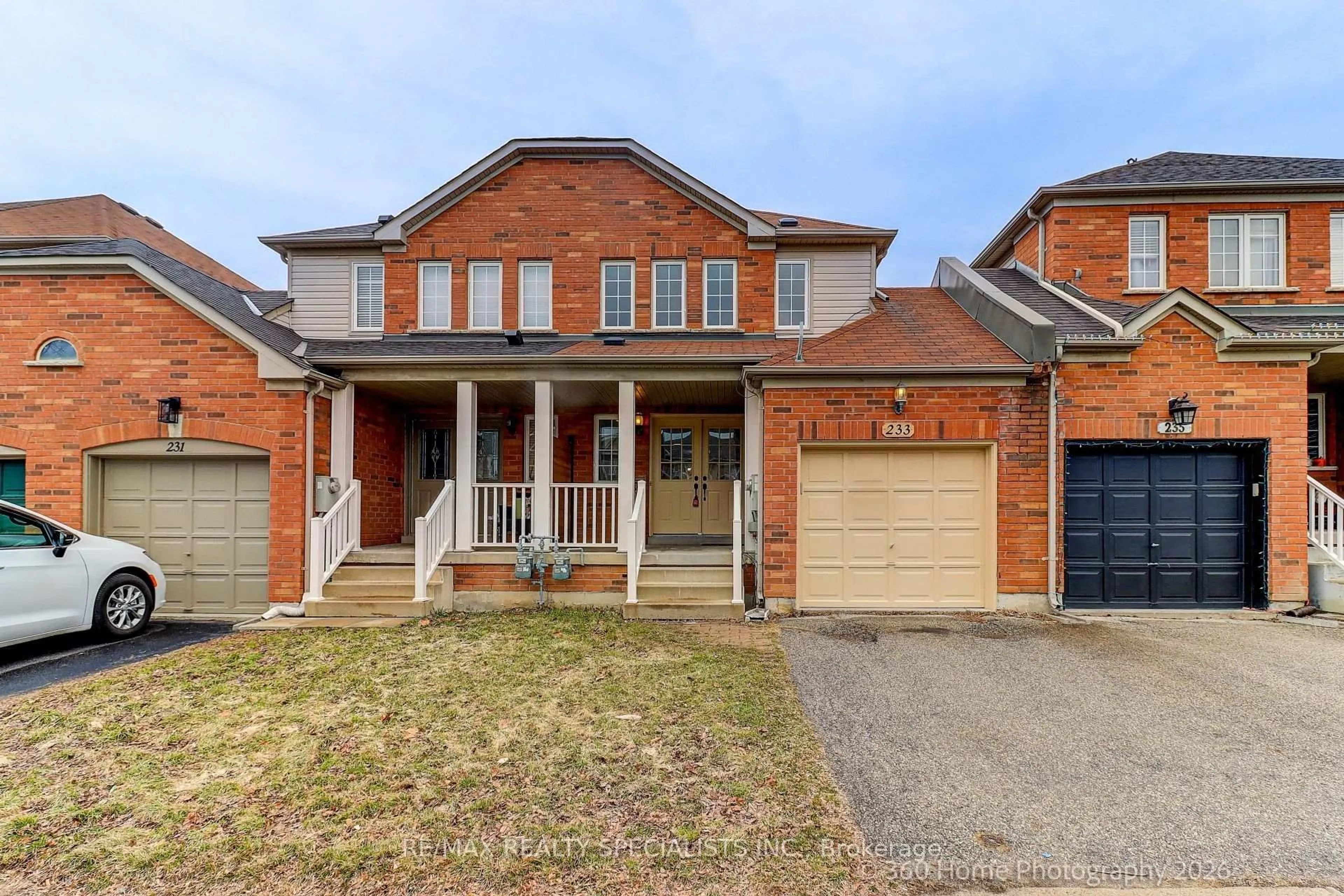 Home with brick exterior material, street for 233 Sherwood Rd, Milton Ontario L9T 7C1