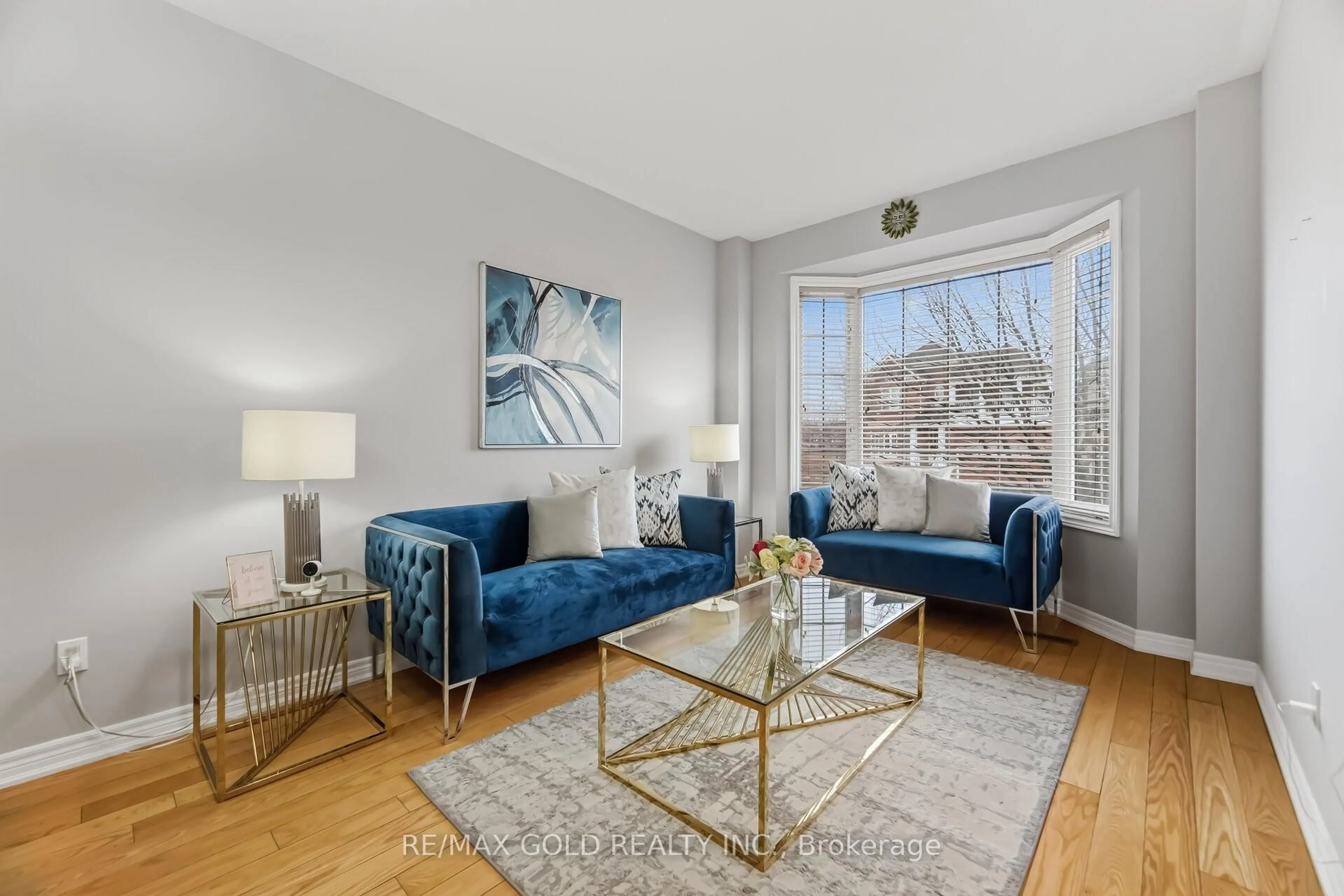 Living room with furniture, unknown for 152 Father Tobin Rd, Brampton Ontario L6R 0E3