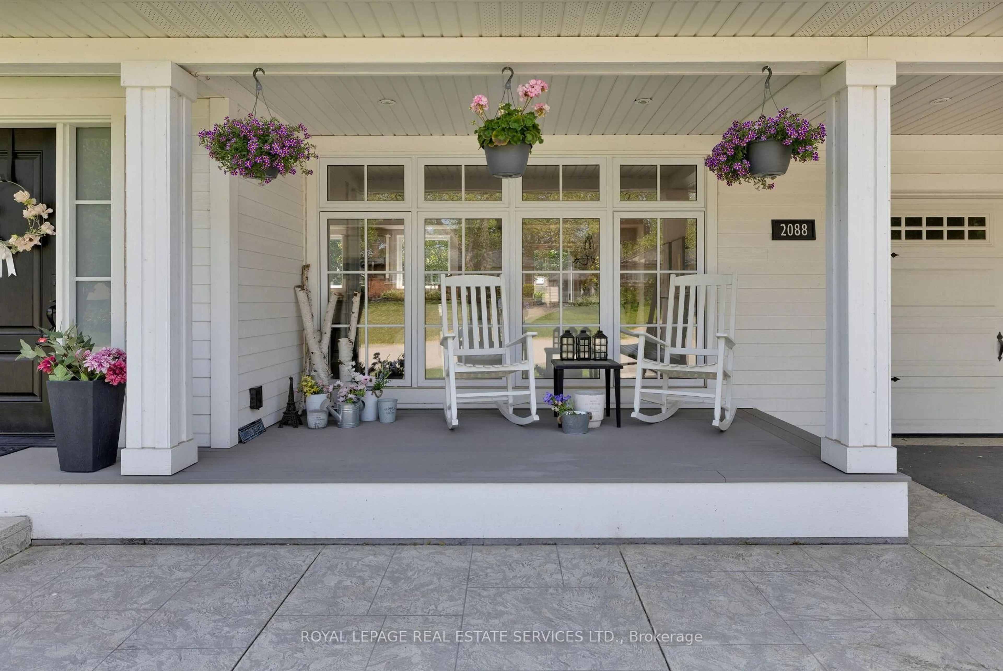 Unknown for 2088 Saxon Rd, Oakville Ontario L6L 2V2