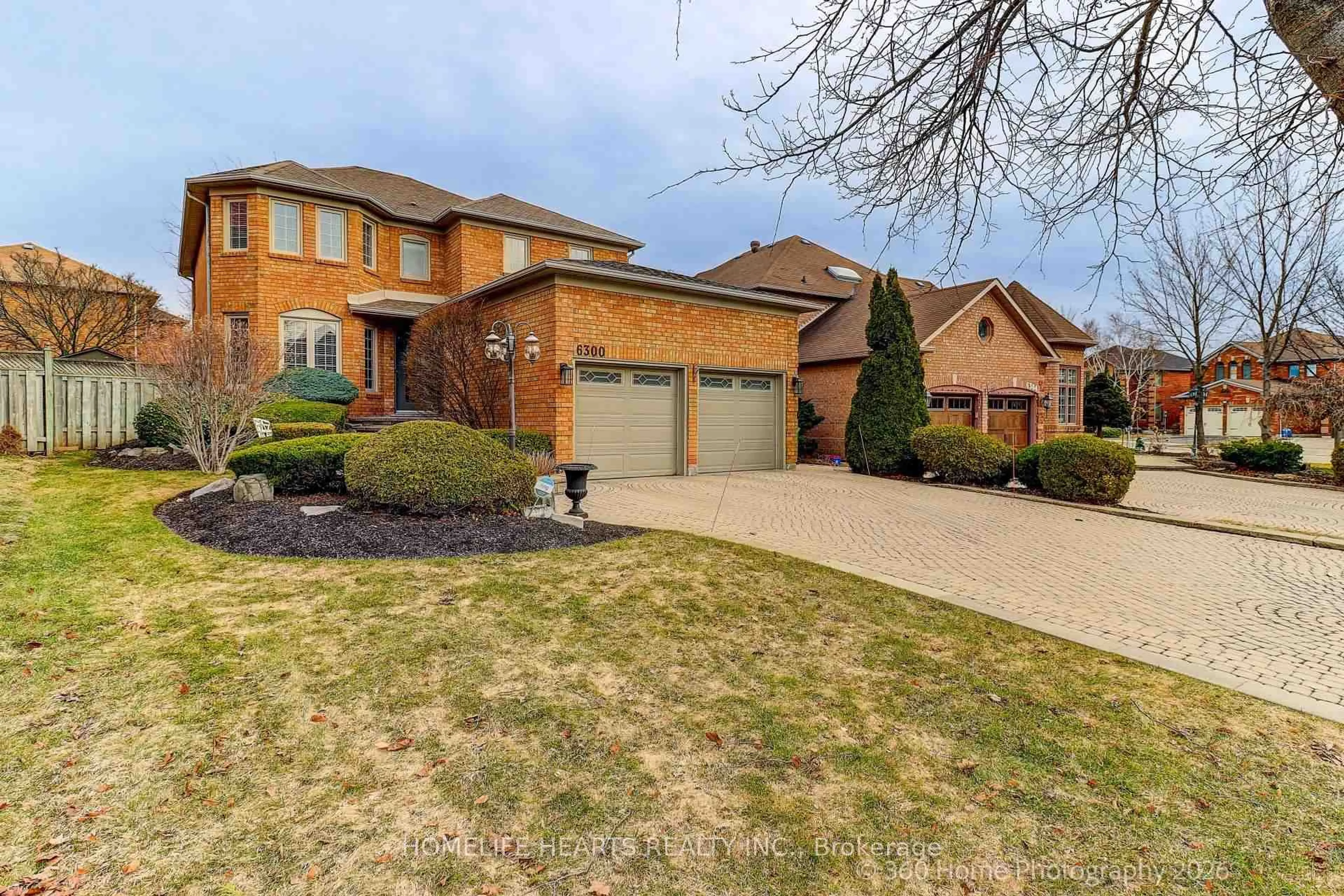 Home with brick exterior material, street for 6300 McCracken Dr, Mississauga Ontario L5V 1X8