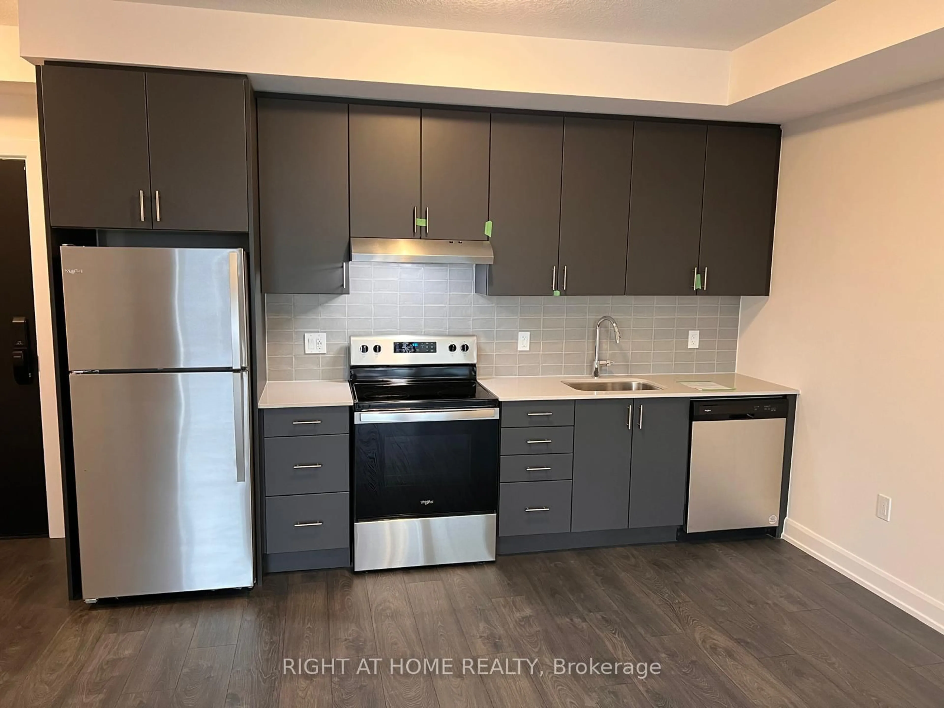 Standard kitchen, wood/laminate floor for 3200 William Coltson Ave #802, Oakville Ontario L6H 7W6