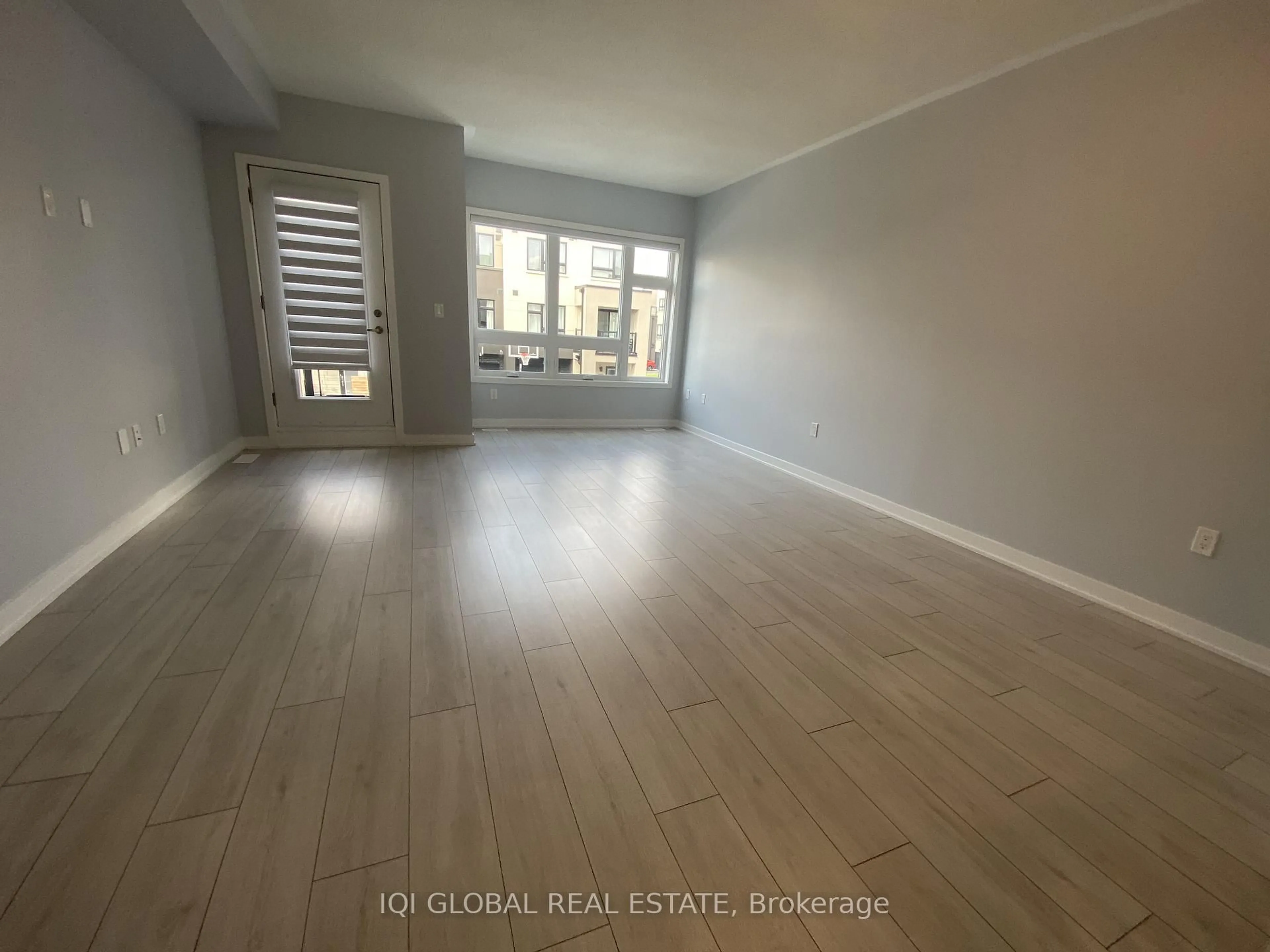 A pic of a room for 3089 Cherry Blossom Rd, Burlington Ontario L7M 0H4