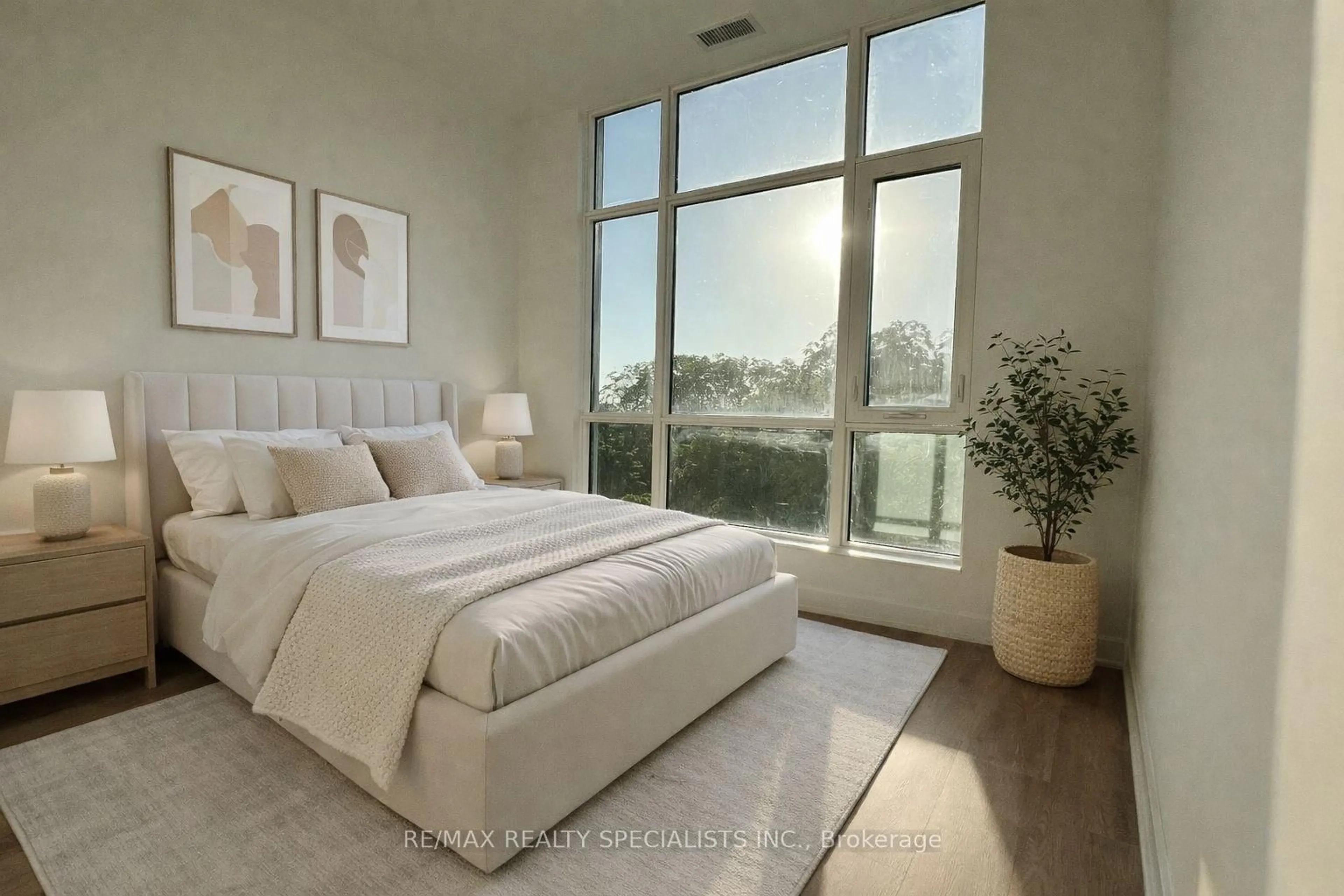 A pic of a room for 202 Burnhamthorpe Rd #302, Mississauga Ontario L5A 4L4