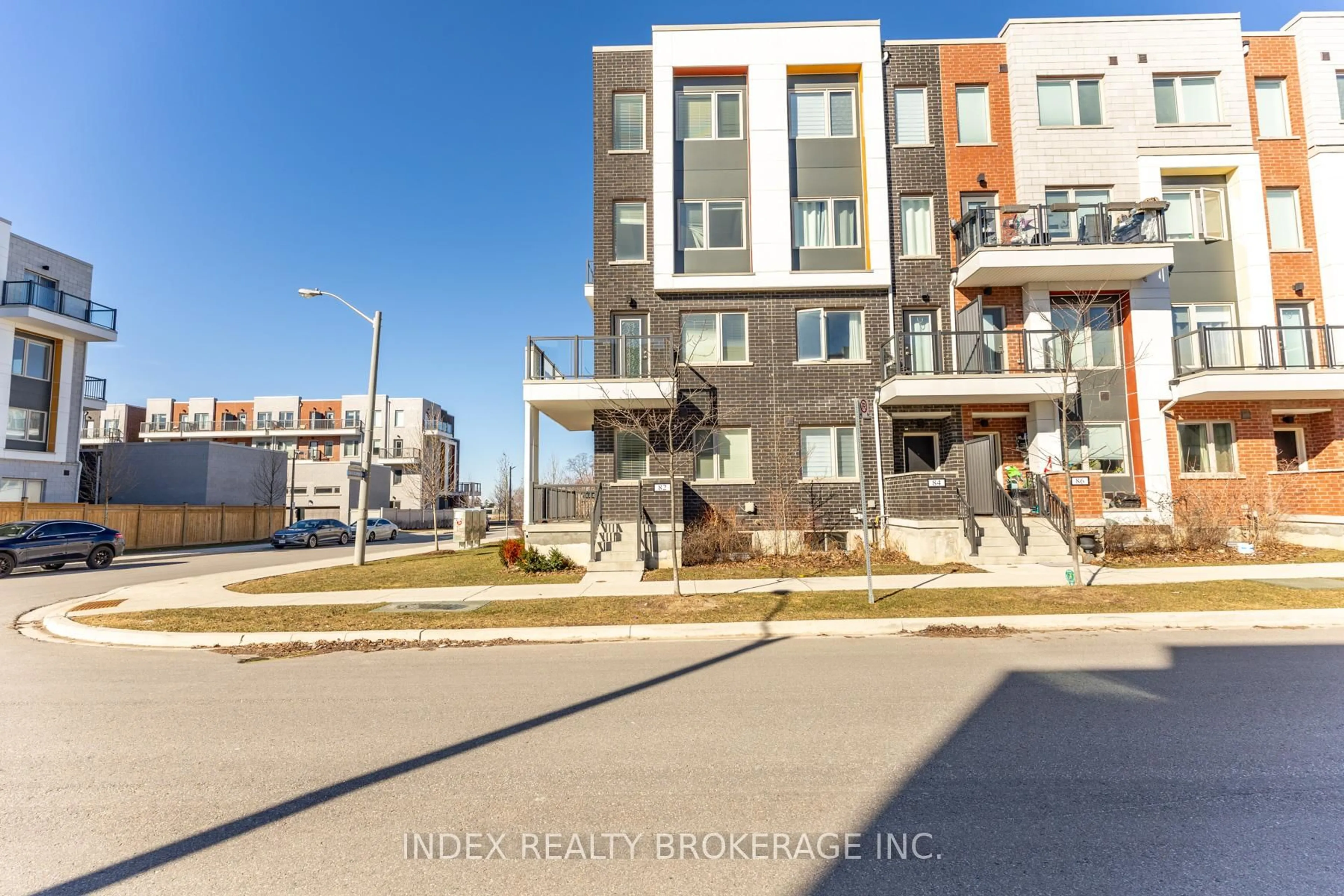 Unknown for 82 William Duncan Rd, Toronto Ontario M3K 0B7