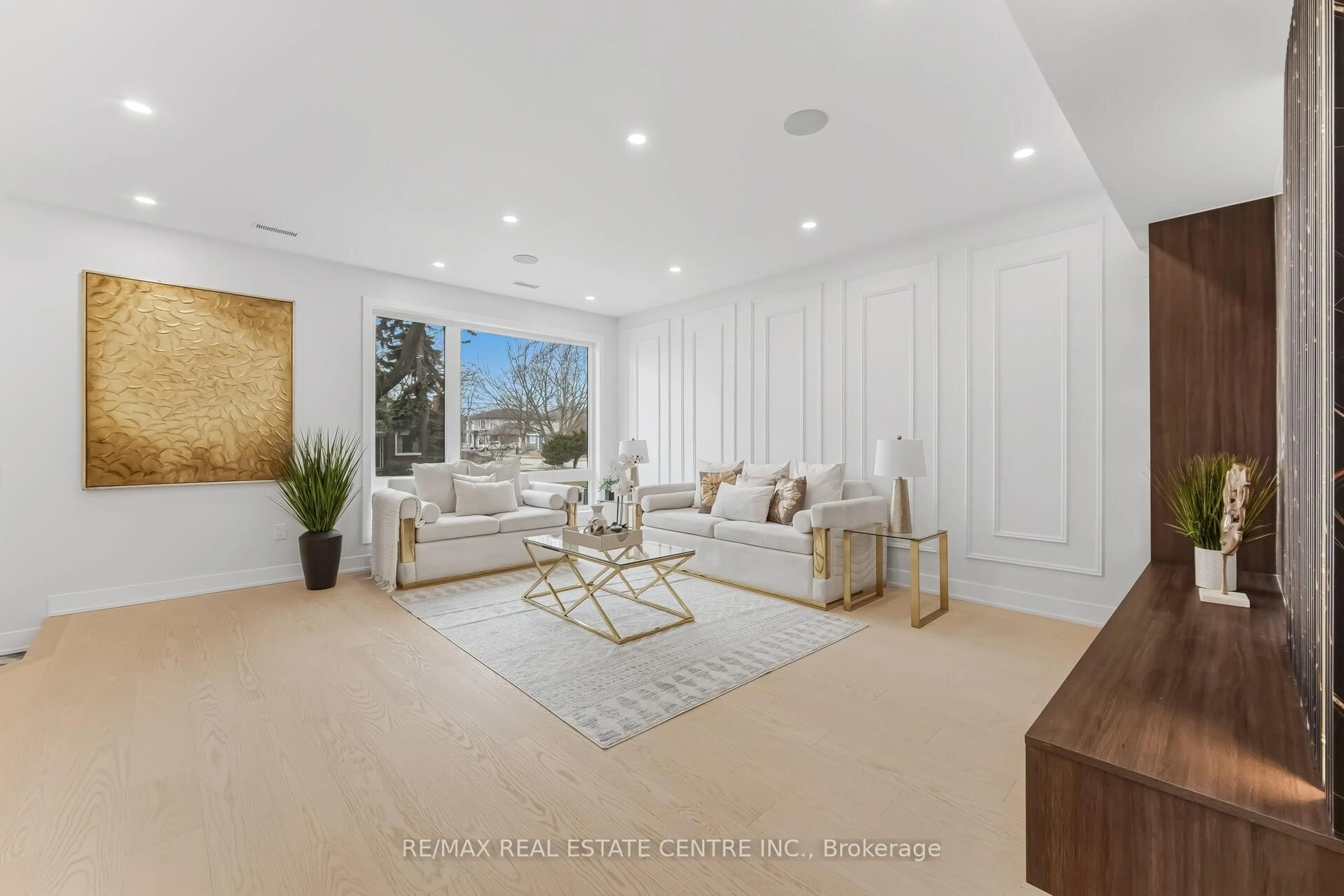 Living room with furniture, unknown for 11 Bentley Dr, Toronto Ontario M8Z 3L9