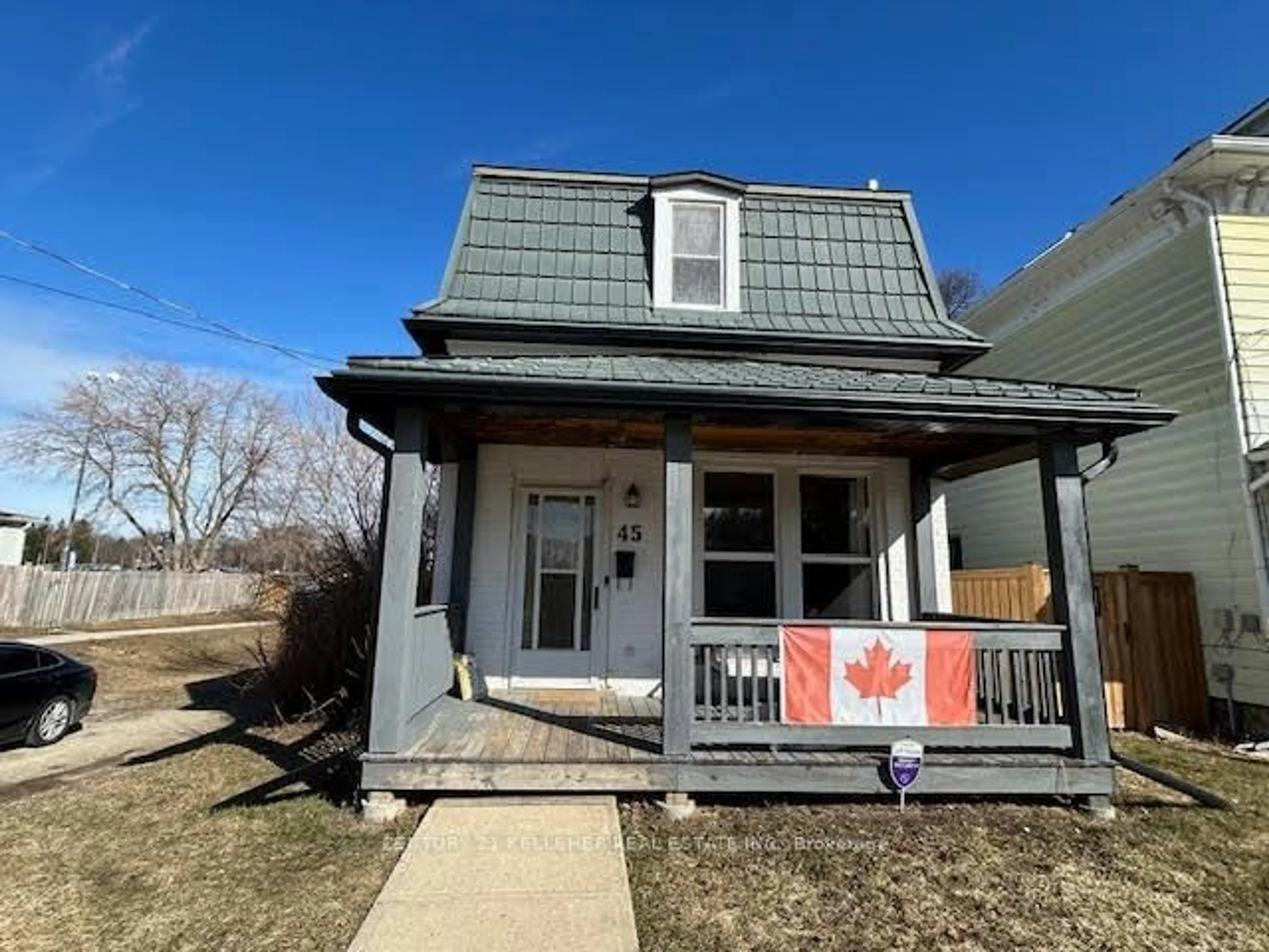 Unknown for 45 King St, Halton Hills Ontario L7G 2G3