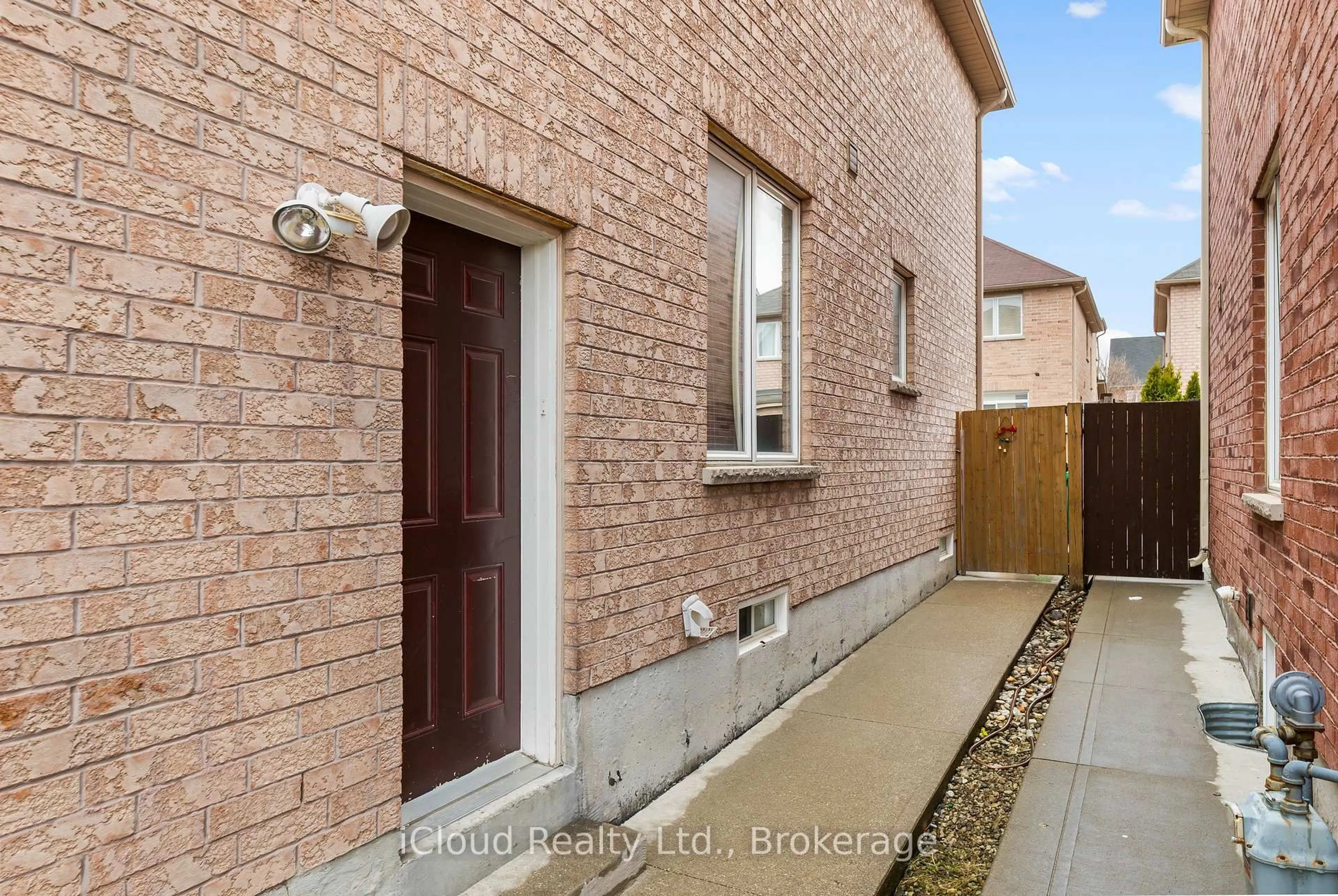 Home with brick exterior material, street for 75 Iron Block Dr, Brampton Ontario L7A 0J1