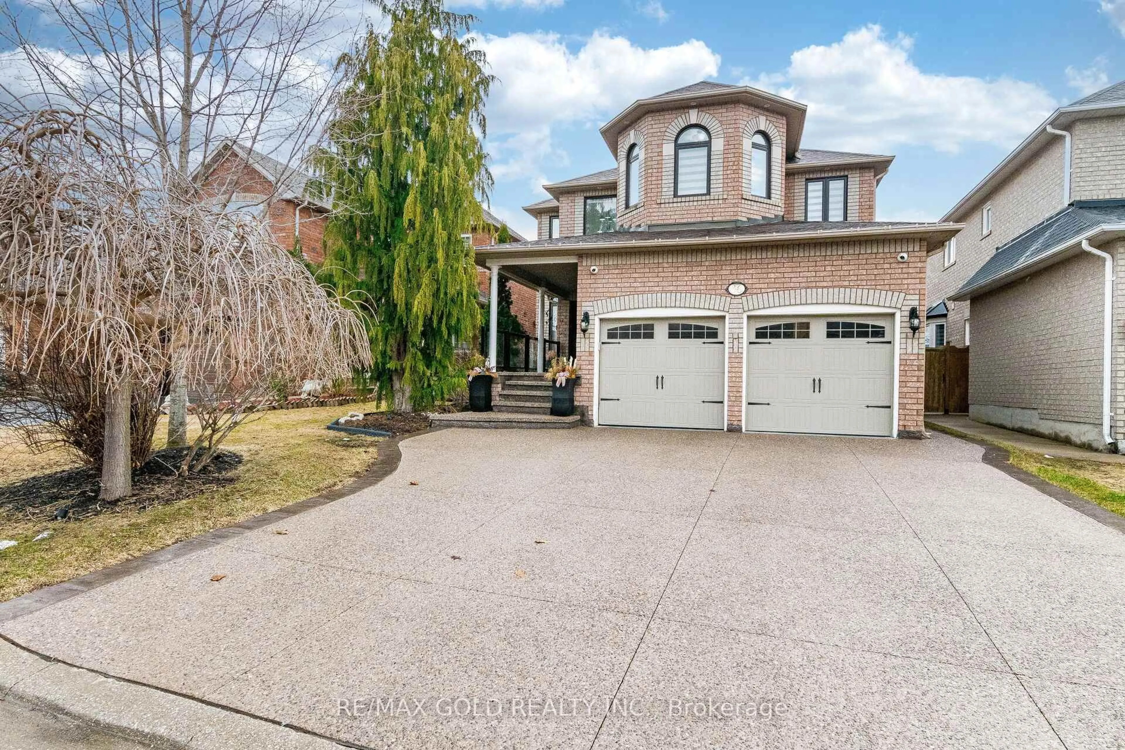 Home with brick exterior material, street for 36 Ash Crt, Brampton Ontario L7A 1L5