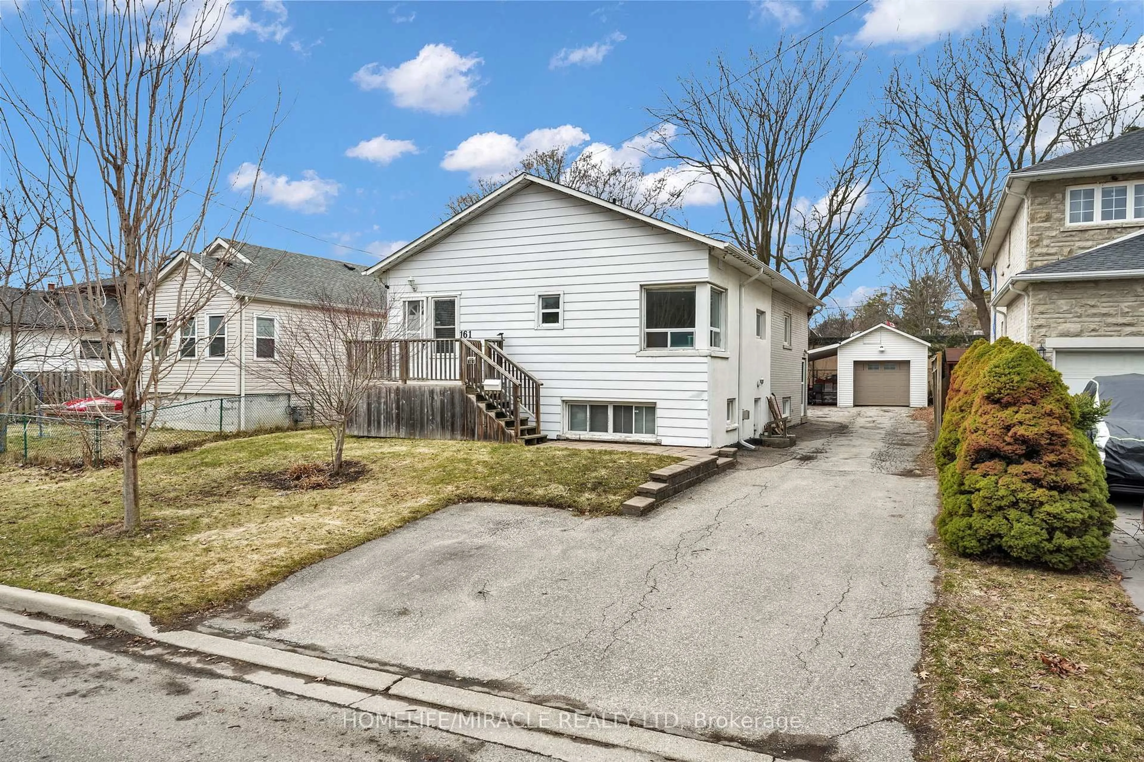 Unknown for 161 Angelene St, Mississauga Ontario L5G 1X1