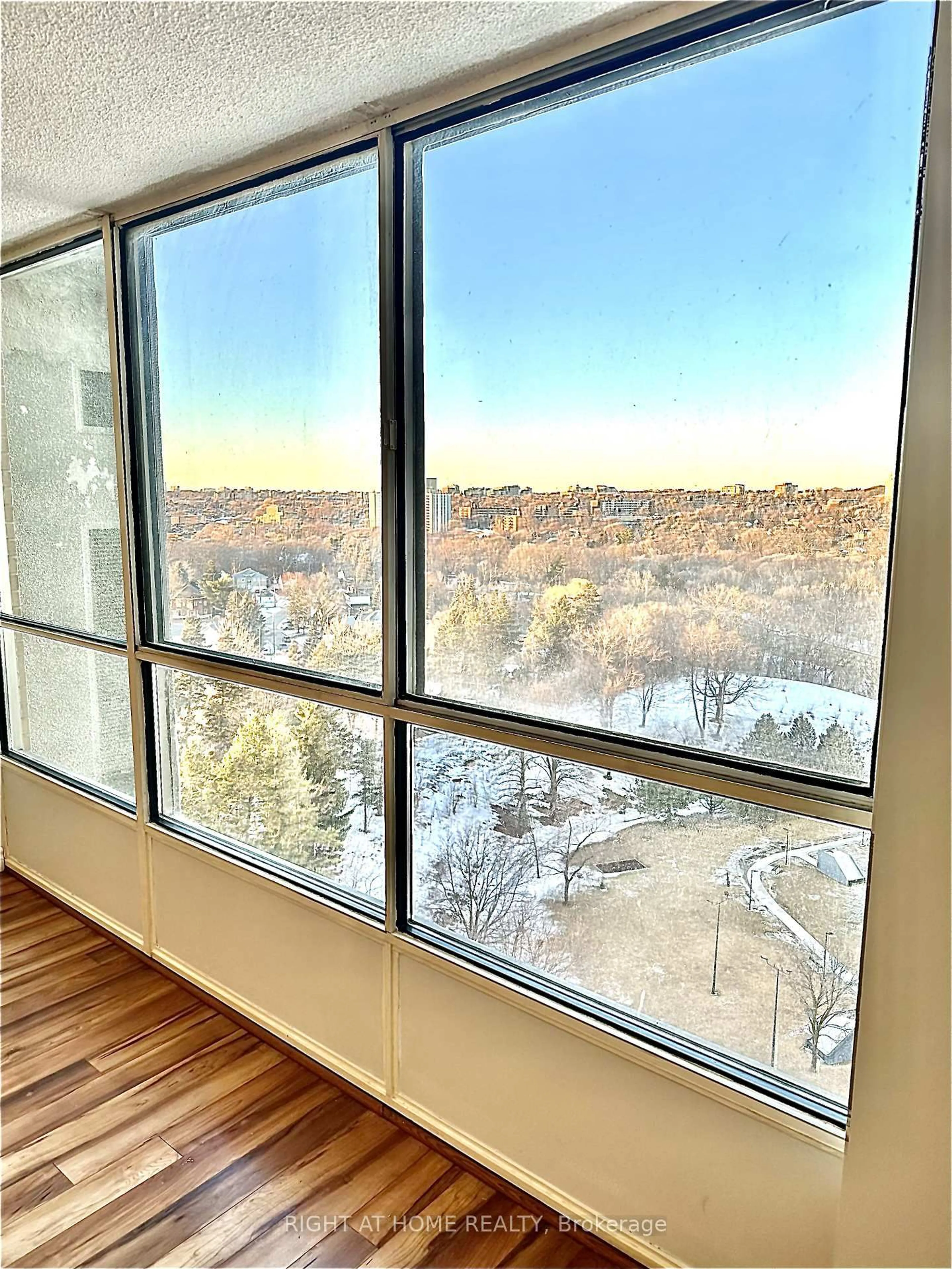 A pic of a room for 10 Martha Eaton Way #1806, Toronto Ontario M6M 5B3