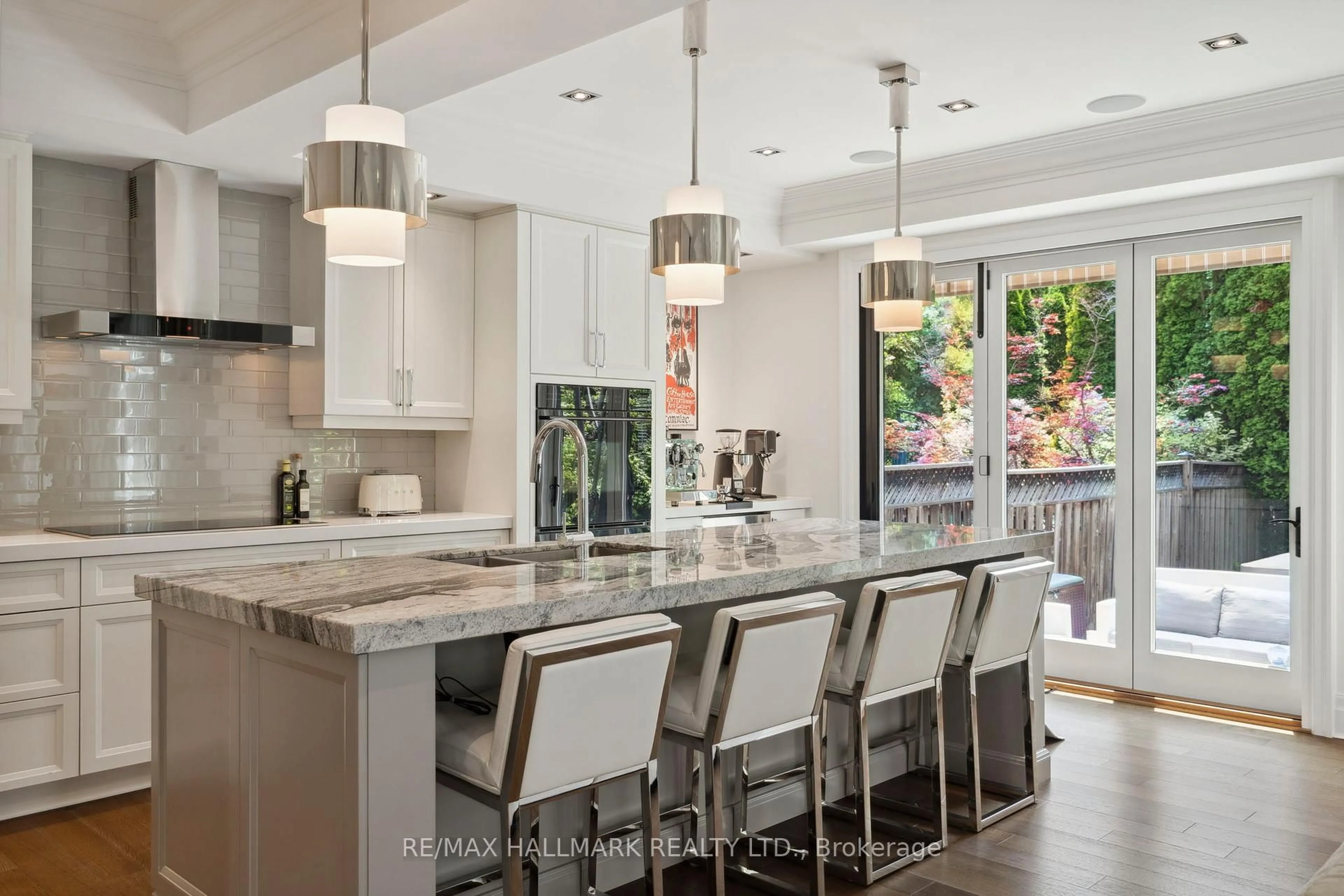 Contemporary kitchen, ceramic/tile floor for 2092 PINEVALLEY Cres, Oakville Ontario L6H 6L8