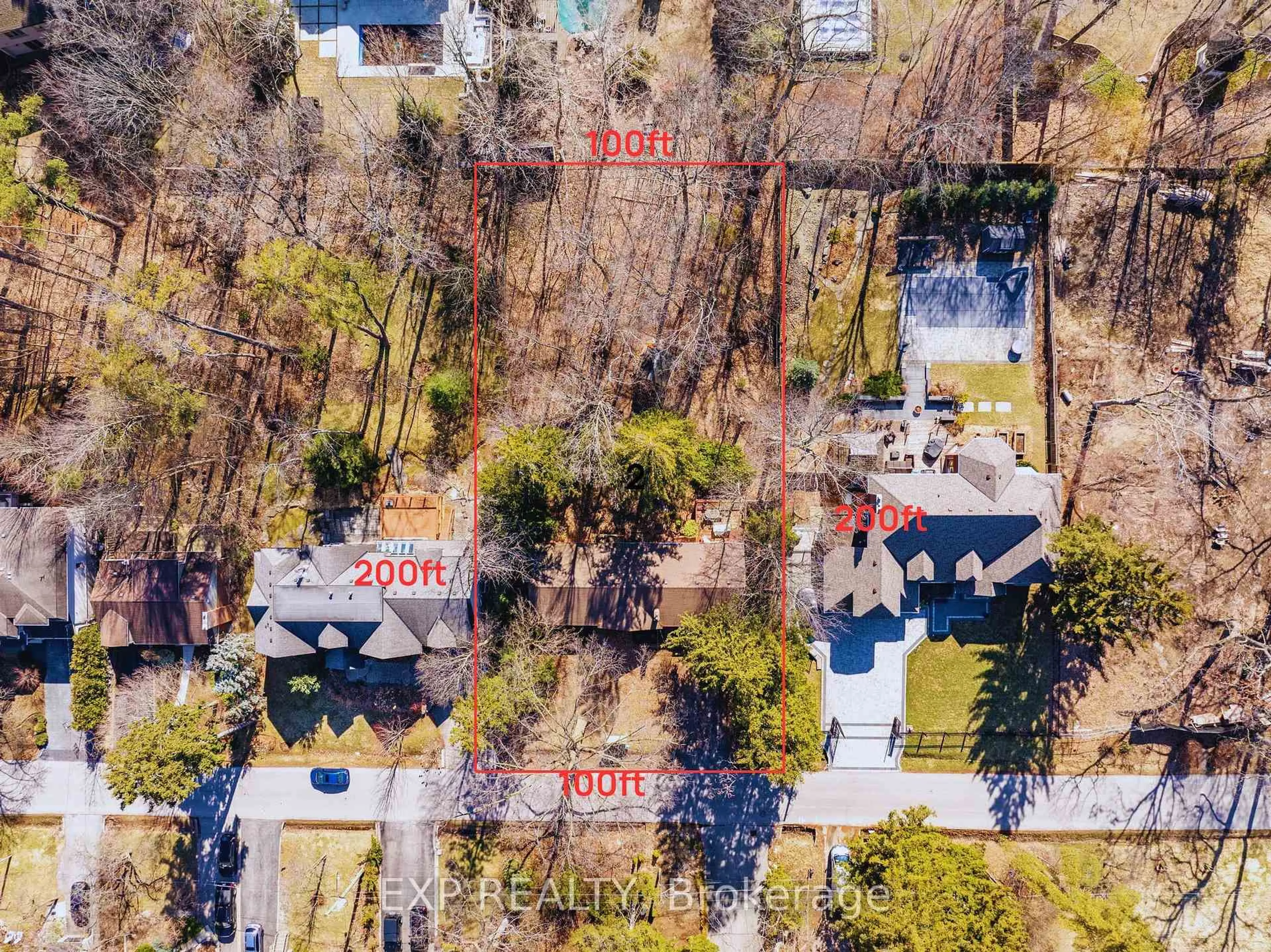 A pic from outside/outdoor area/front of a property/back of a property/a pic from drone, street for 1252 Mona Rd, Mississauga Ontario L5G 3A1