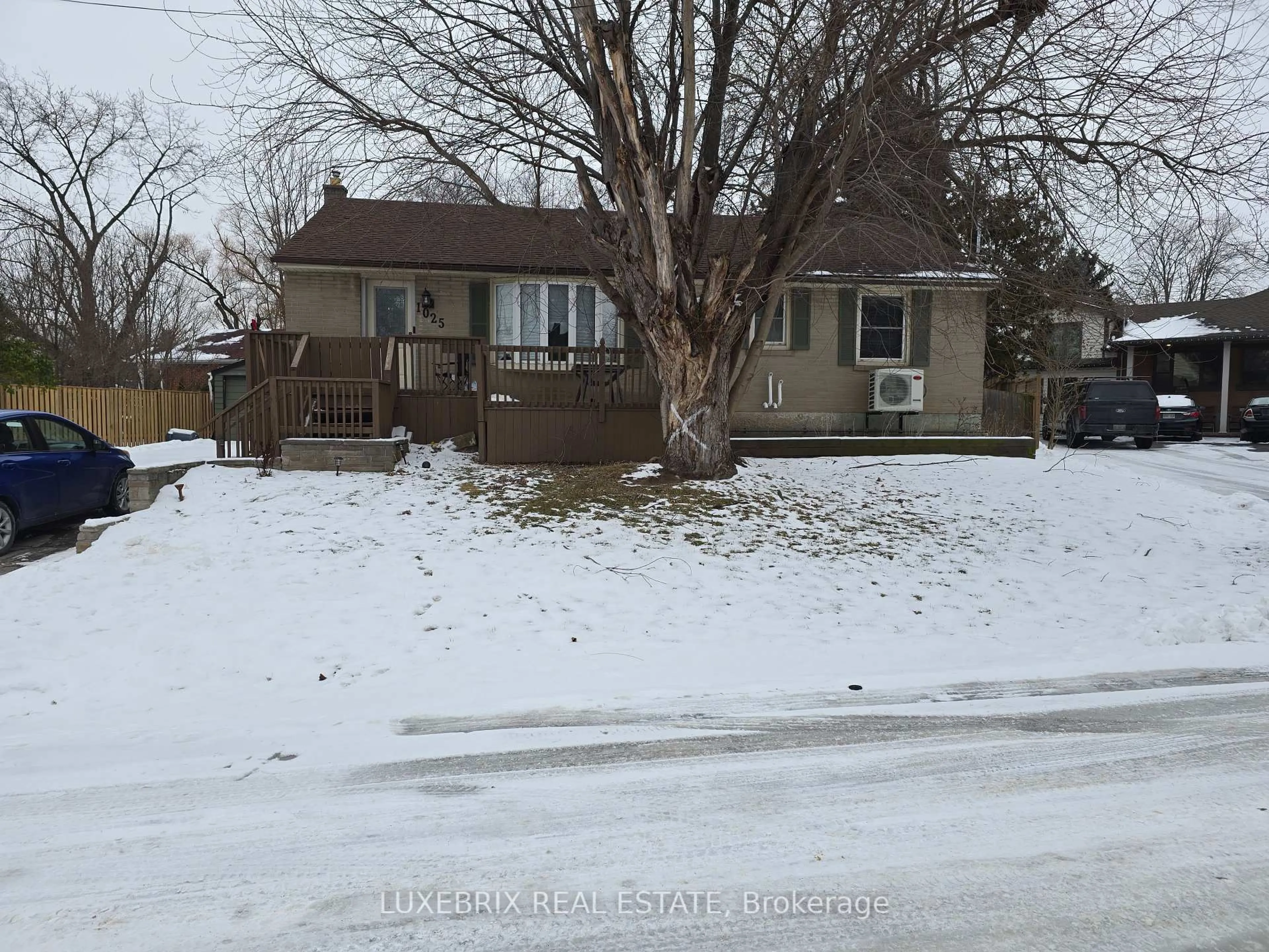 Unknown for 1025 Wayne Pl, Burlington Ontario L7T 3R5